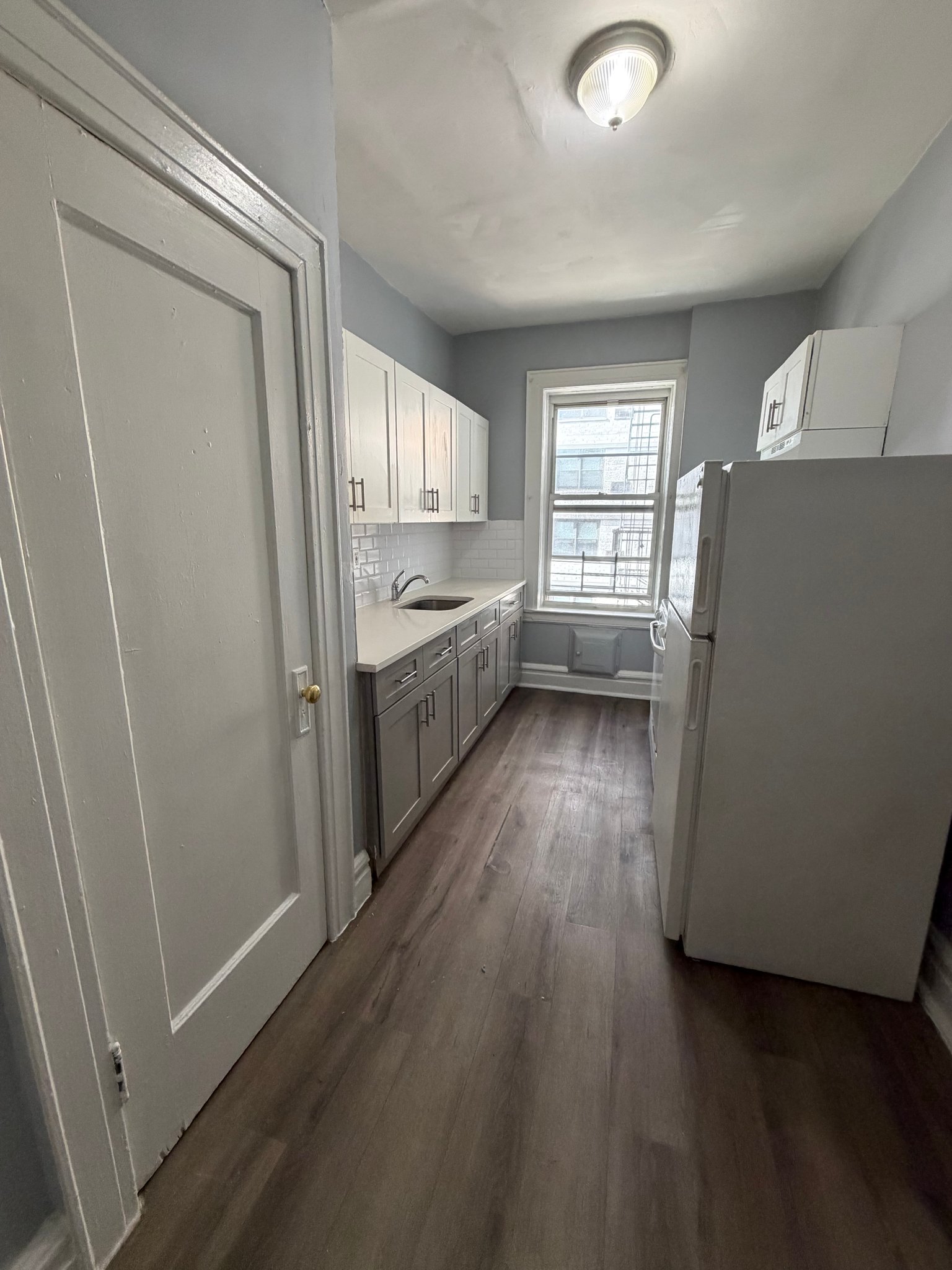 East Orange Apartment: 61 S Munn Ave