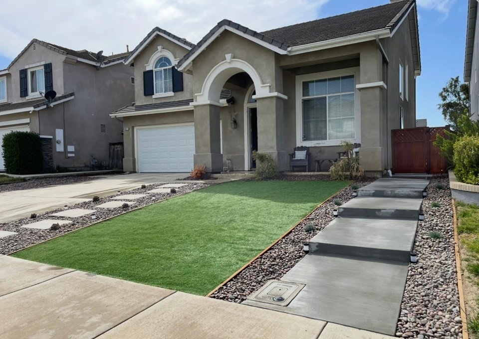 Murrieta House: 39271 Memory Dr