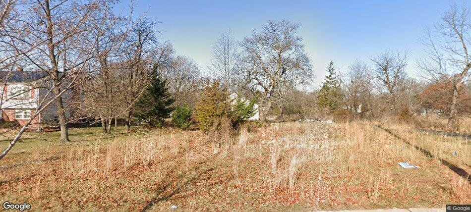 Piscataway House: 130 School St