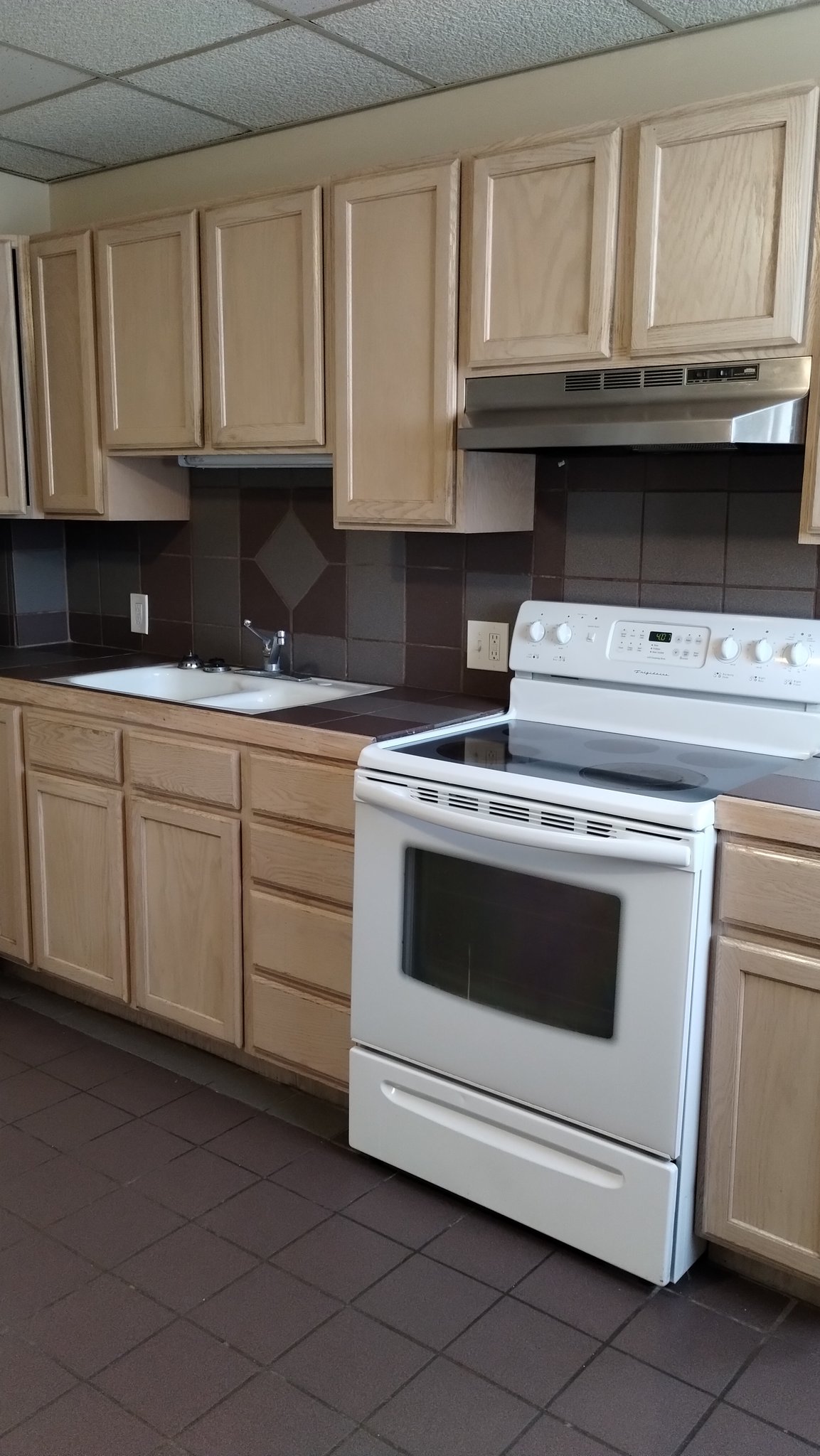 Tooele Apartment: 57 W. Vine St.
