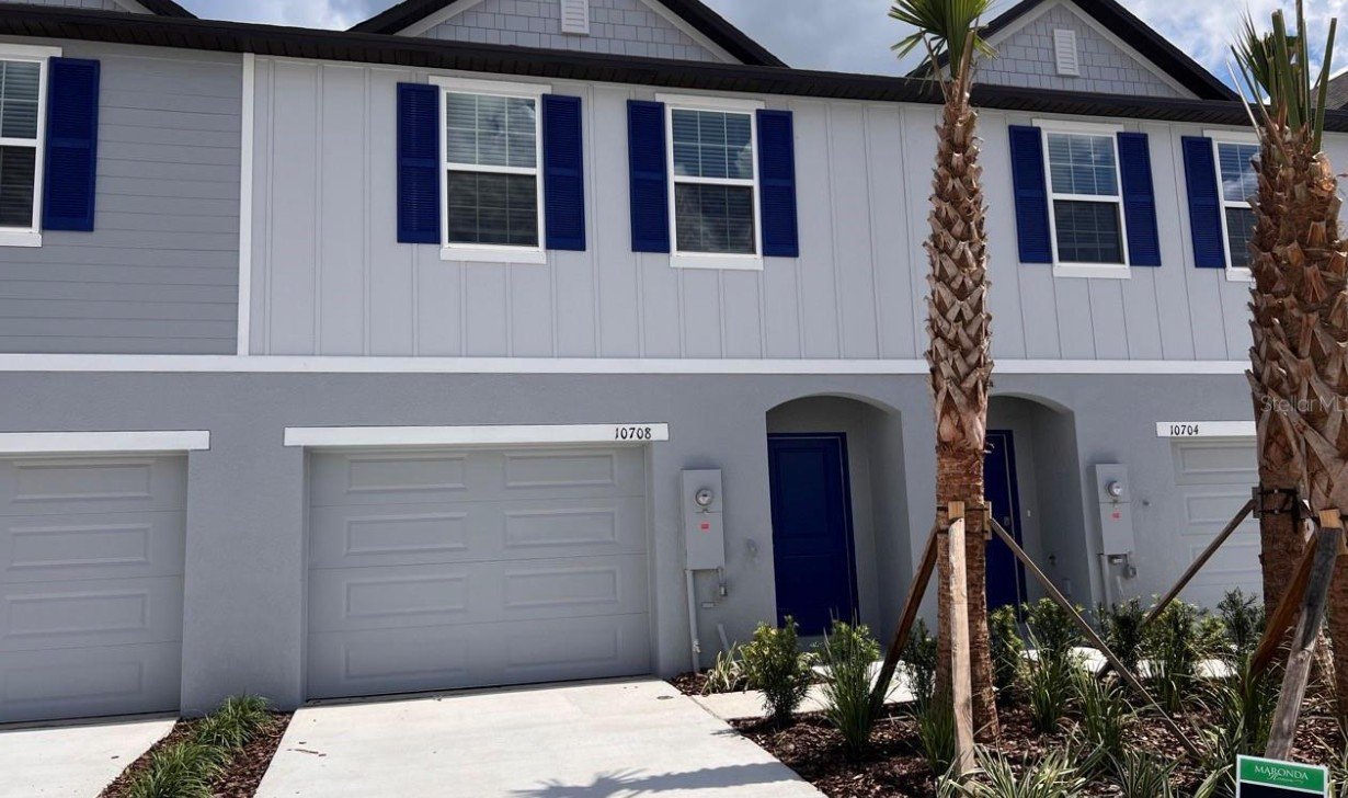 San Antonio Townhome: 10708 Ironwood Tree Way