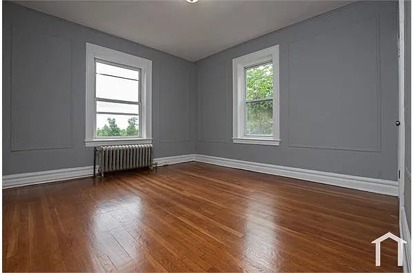 Newark Apartment: 576-407 Mount Prospect Ave