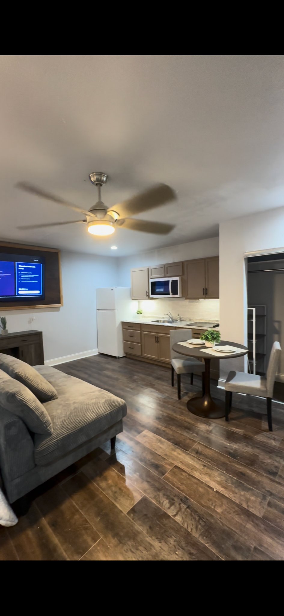 San Antonio Apartment: 6134 Spring Time St