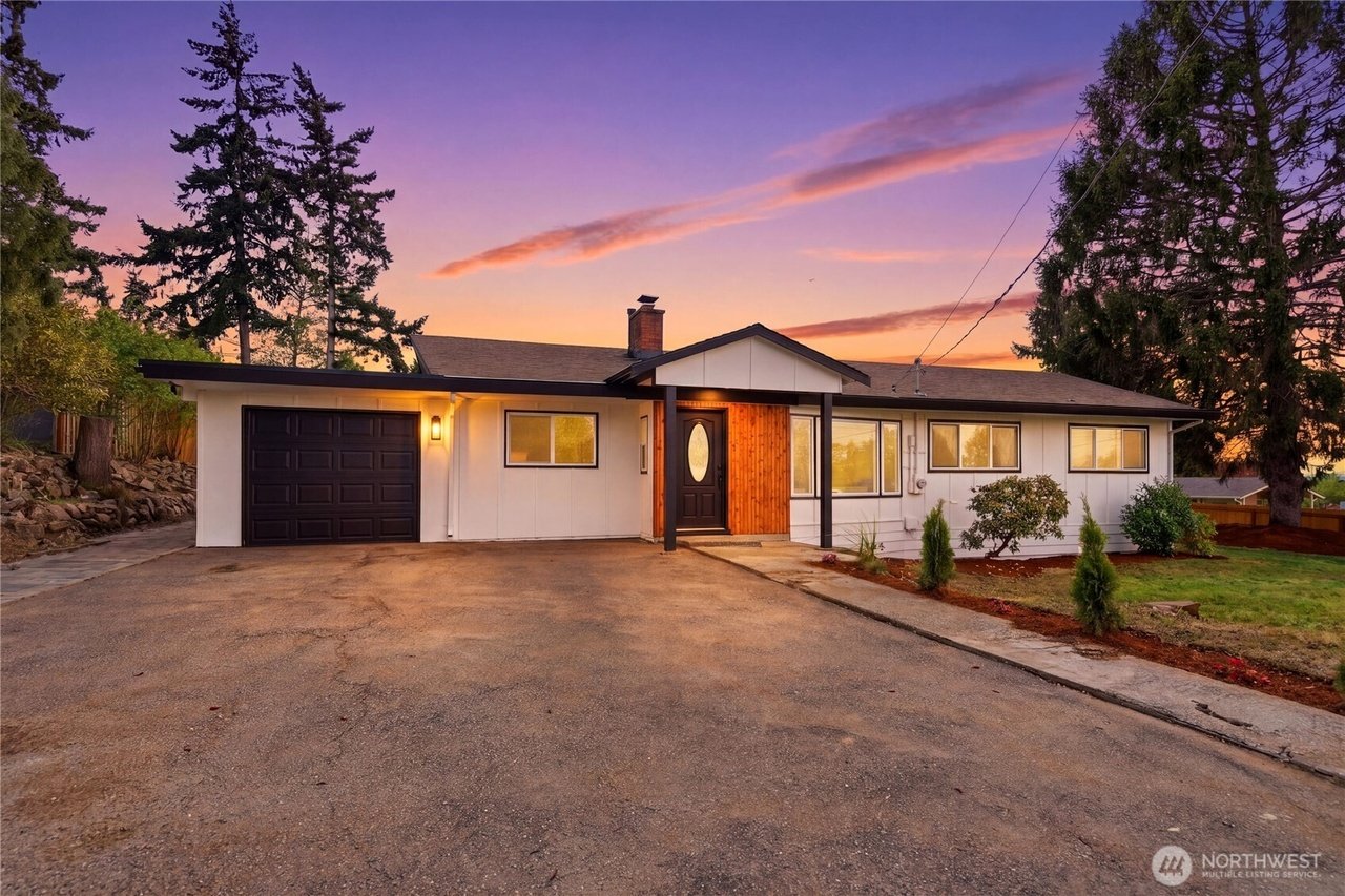 Kent House: 2013 S 249th St