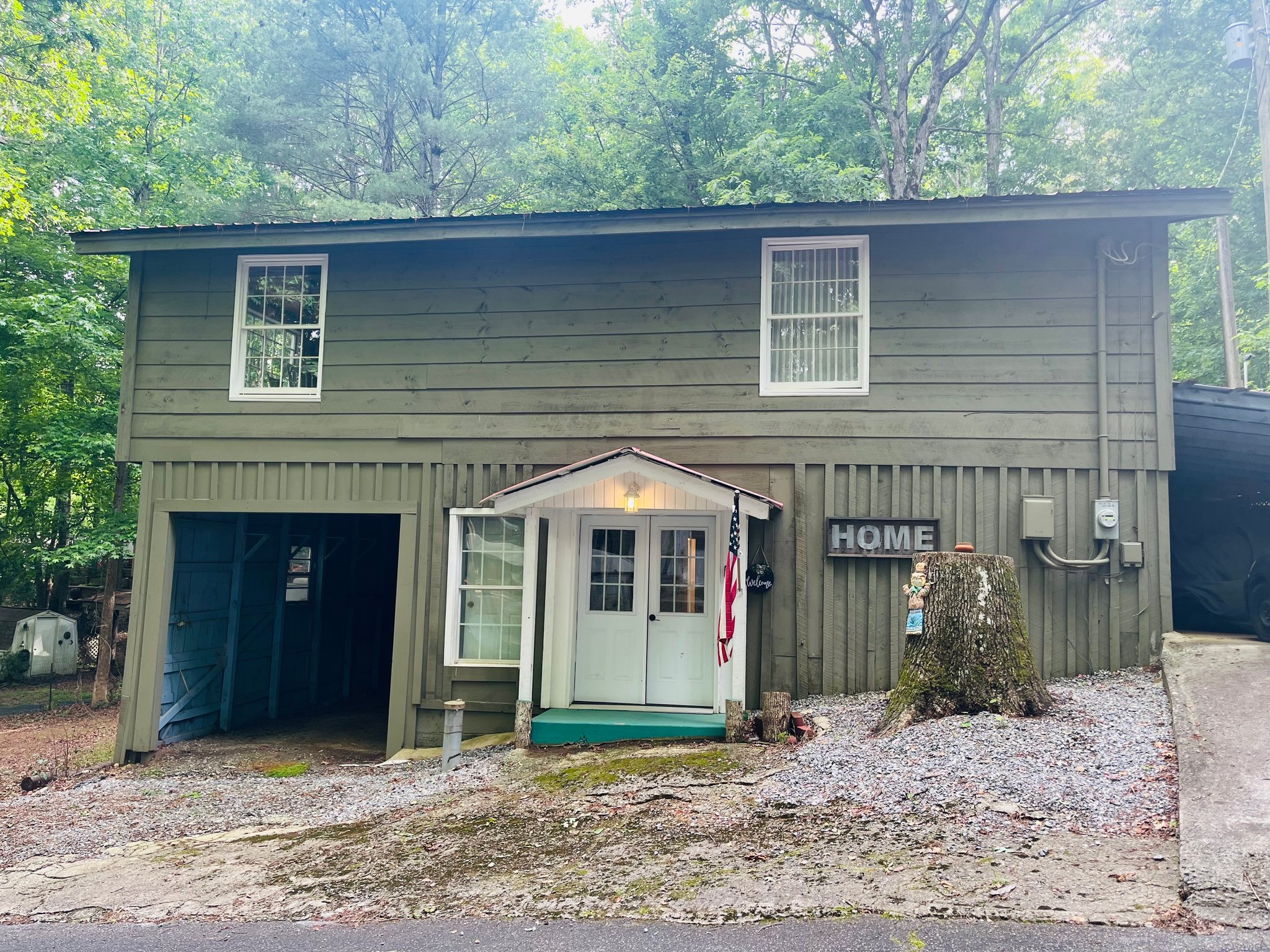 Cleveland House: 113 Terrace Cir