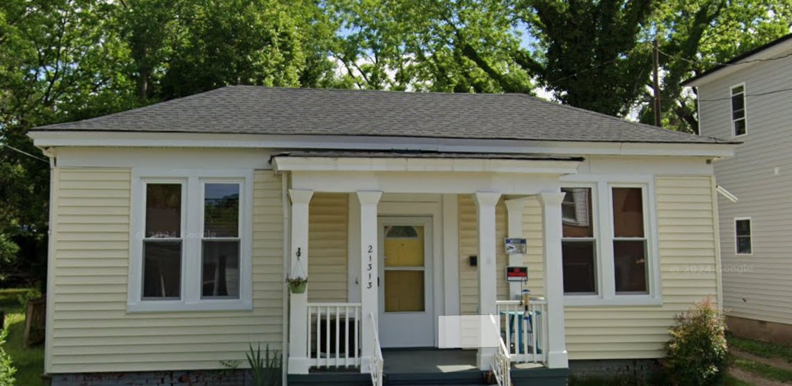 South Chesterfield House: 21313 Chesterfield Ave