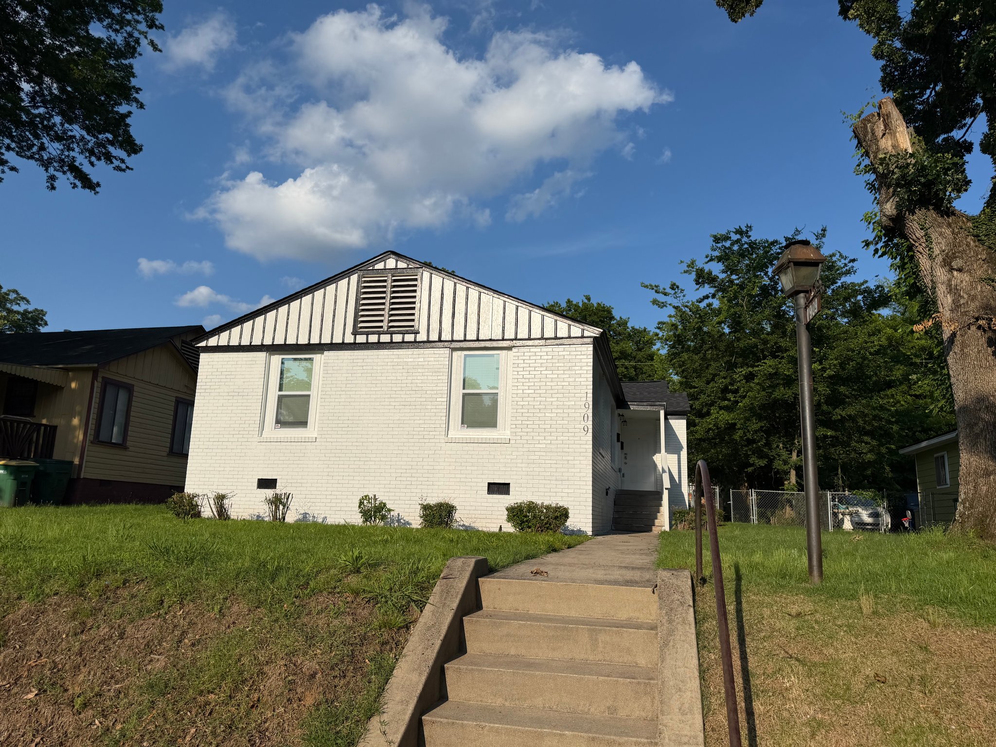 Little Rock Multiplex: 1909 S State St