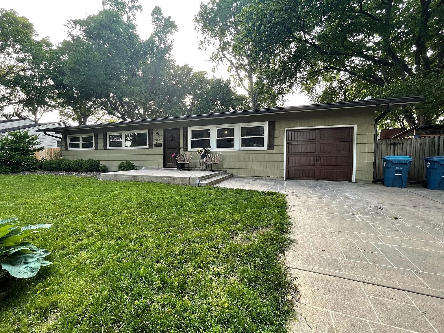 Prairie Village House: 7608 Mohawk St