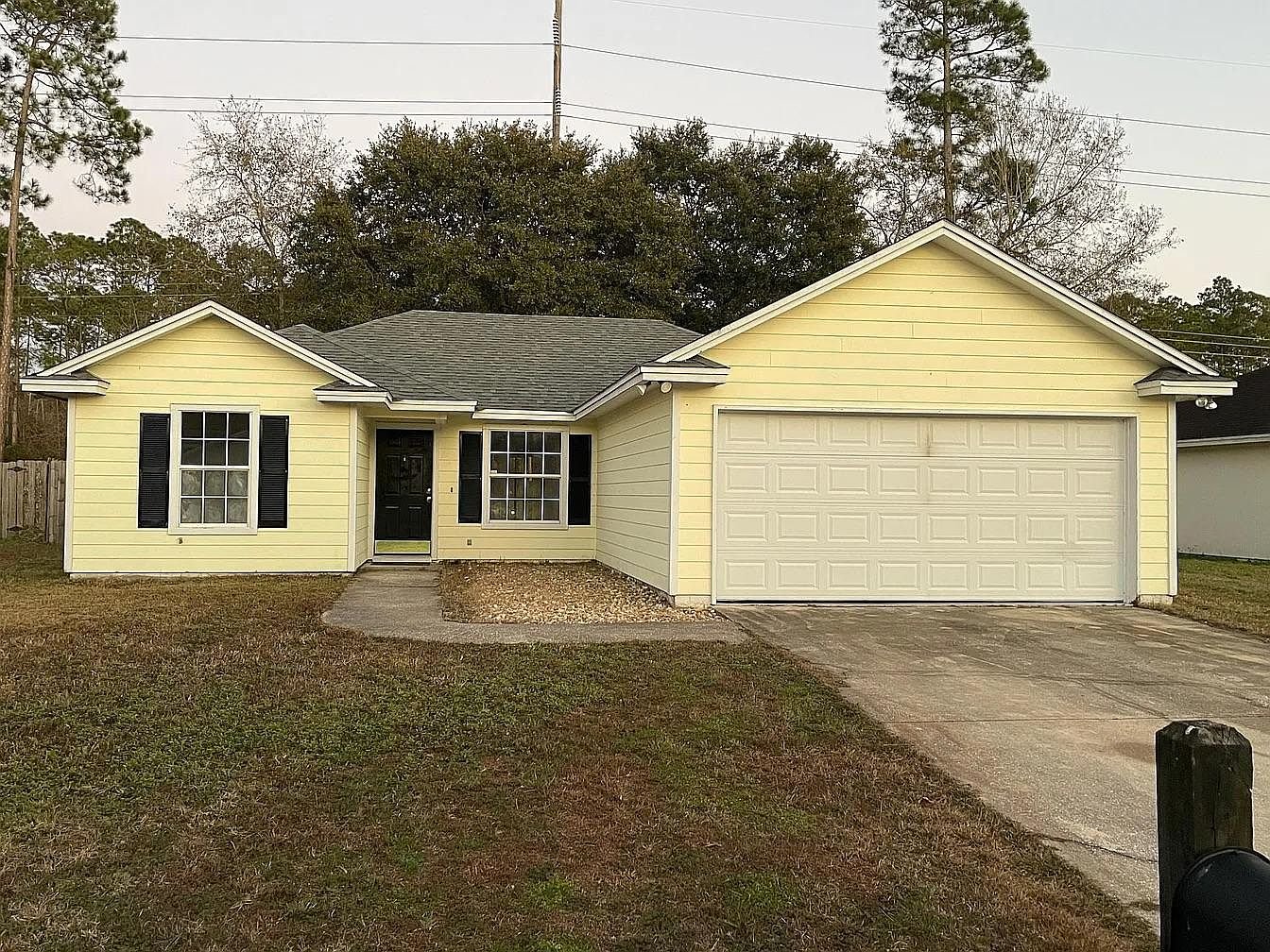 Saint Marys House: 329 Hallowes Dr
