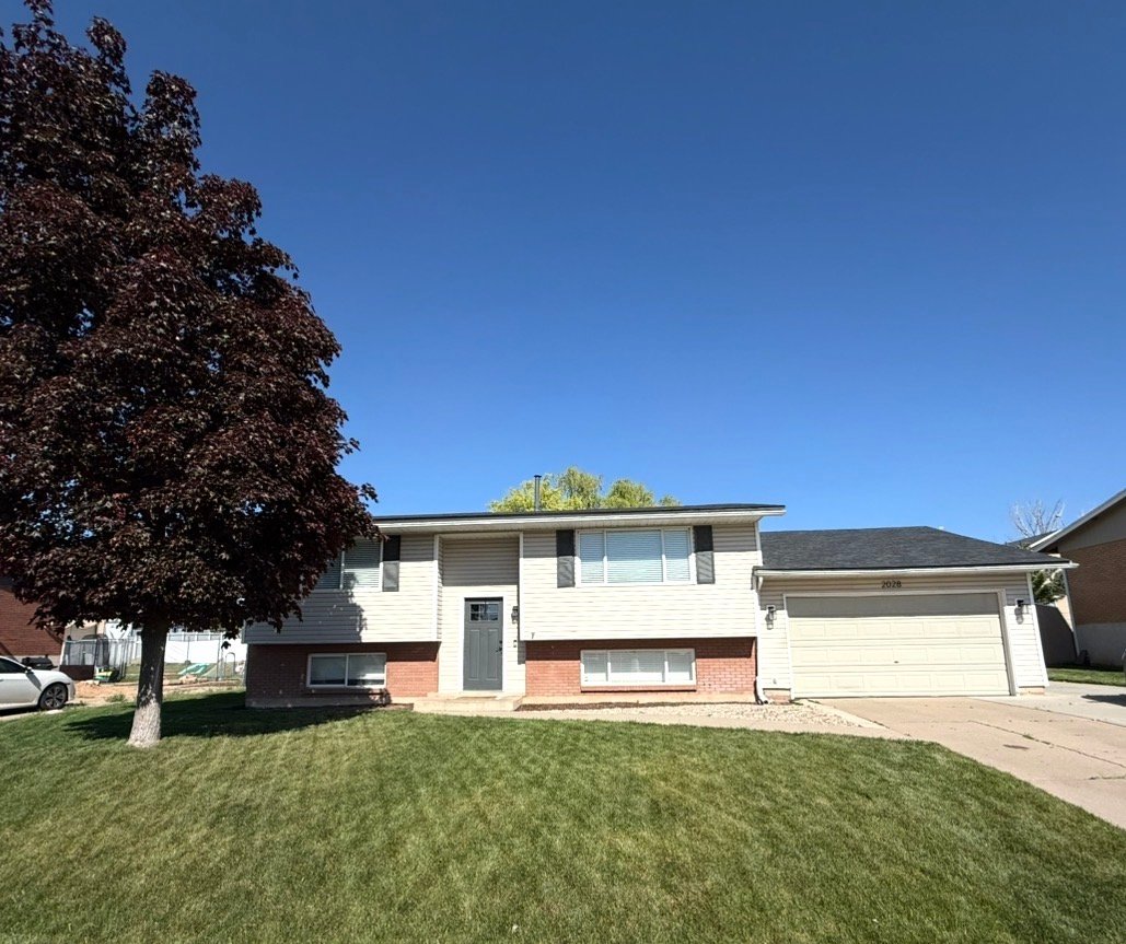 Clearfield Apartment: 2028 N 630 W