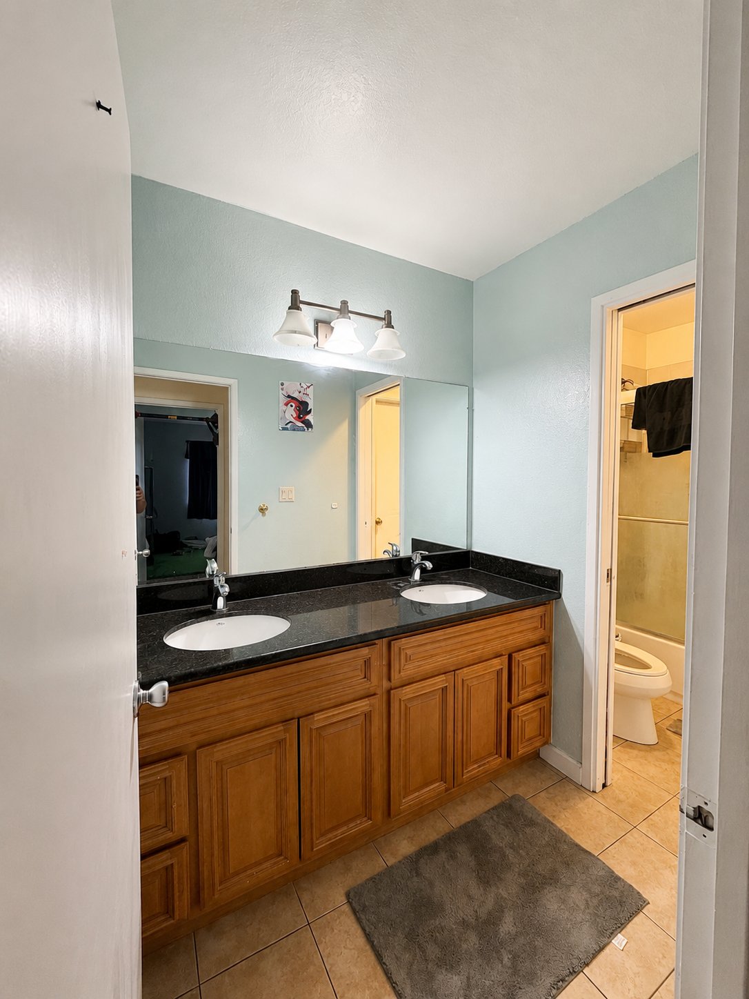 Union City Townhome: 2163 Eric Ct