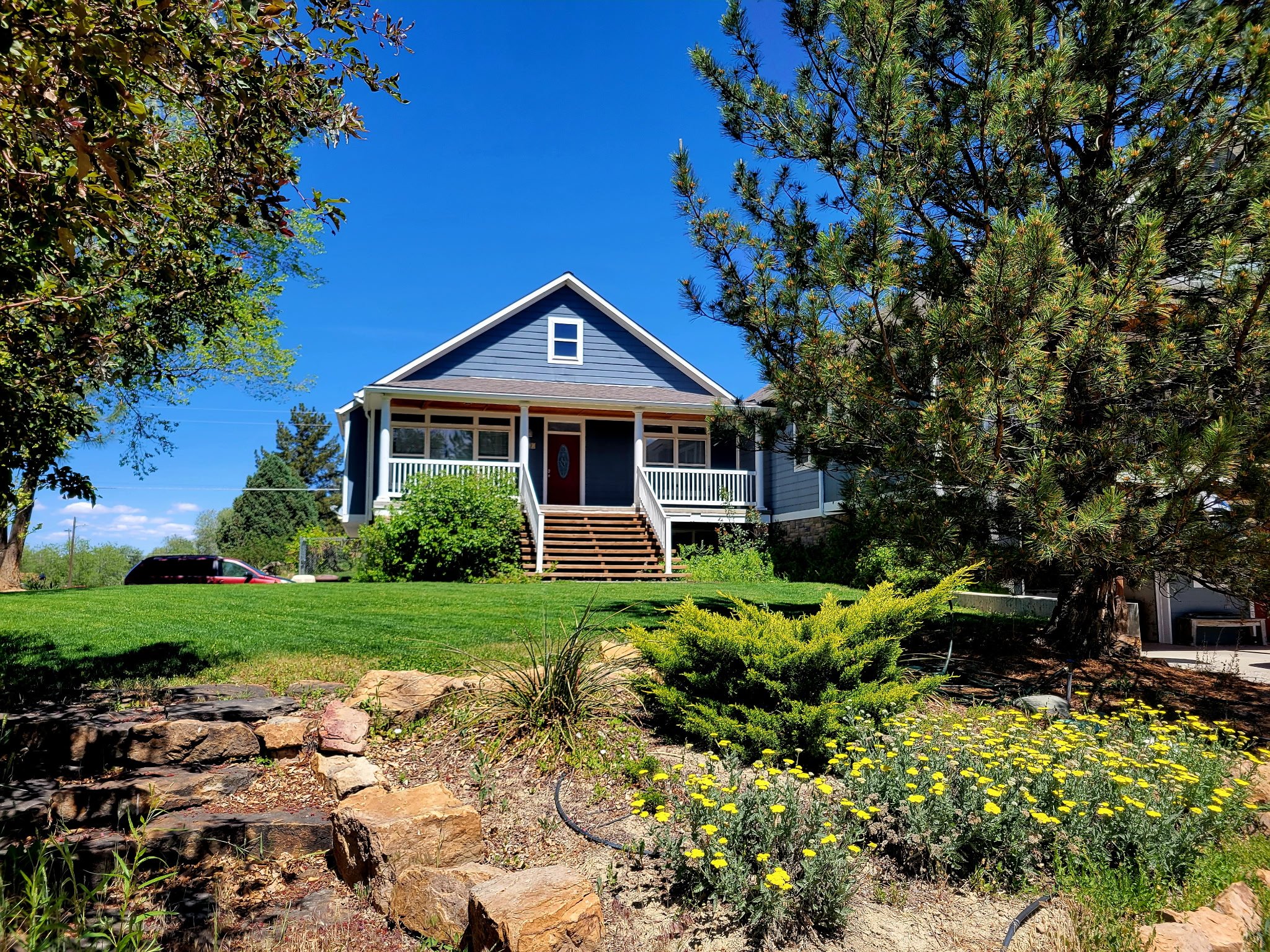 Montrose Townhome: 801 S 8th Street