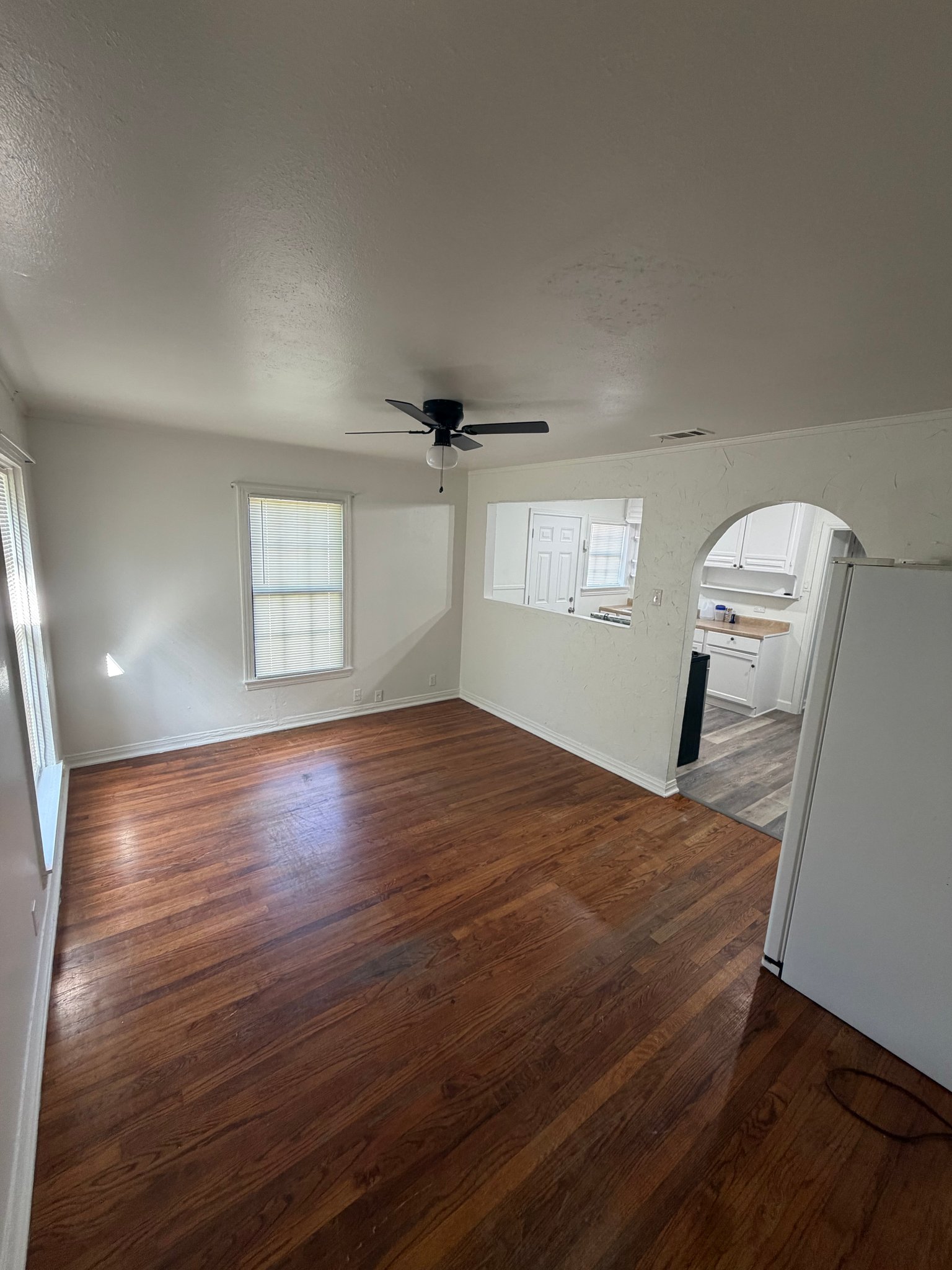 Dallas Multiplex: 1520 Glen Avenue Unit A