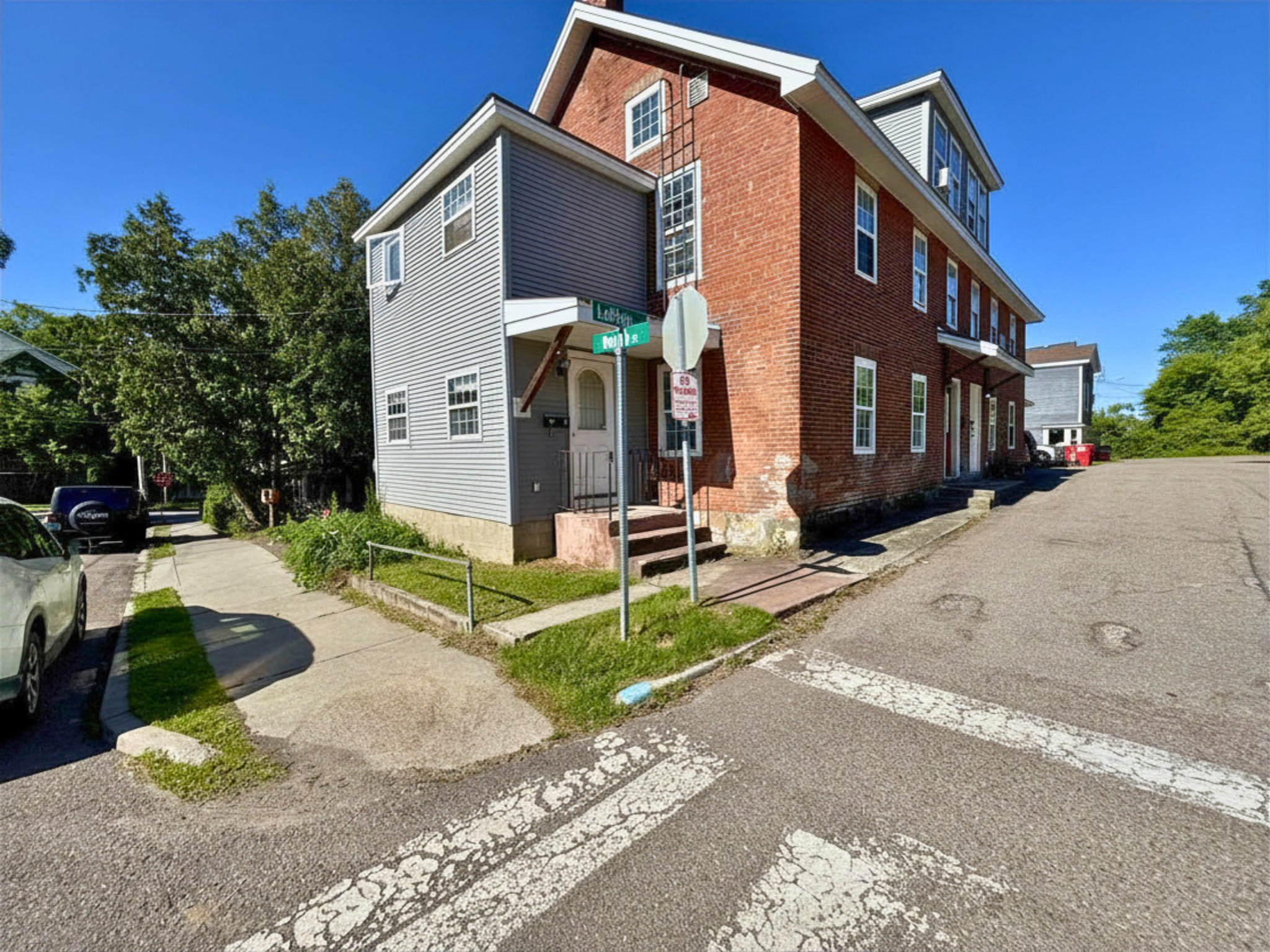 Winooski Apartment: 12 North Street