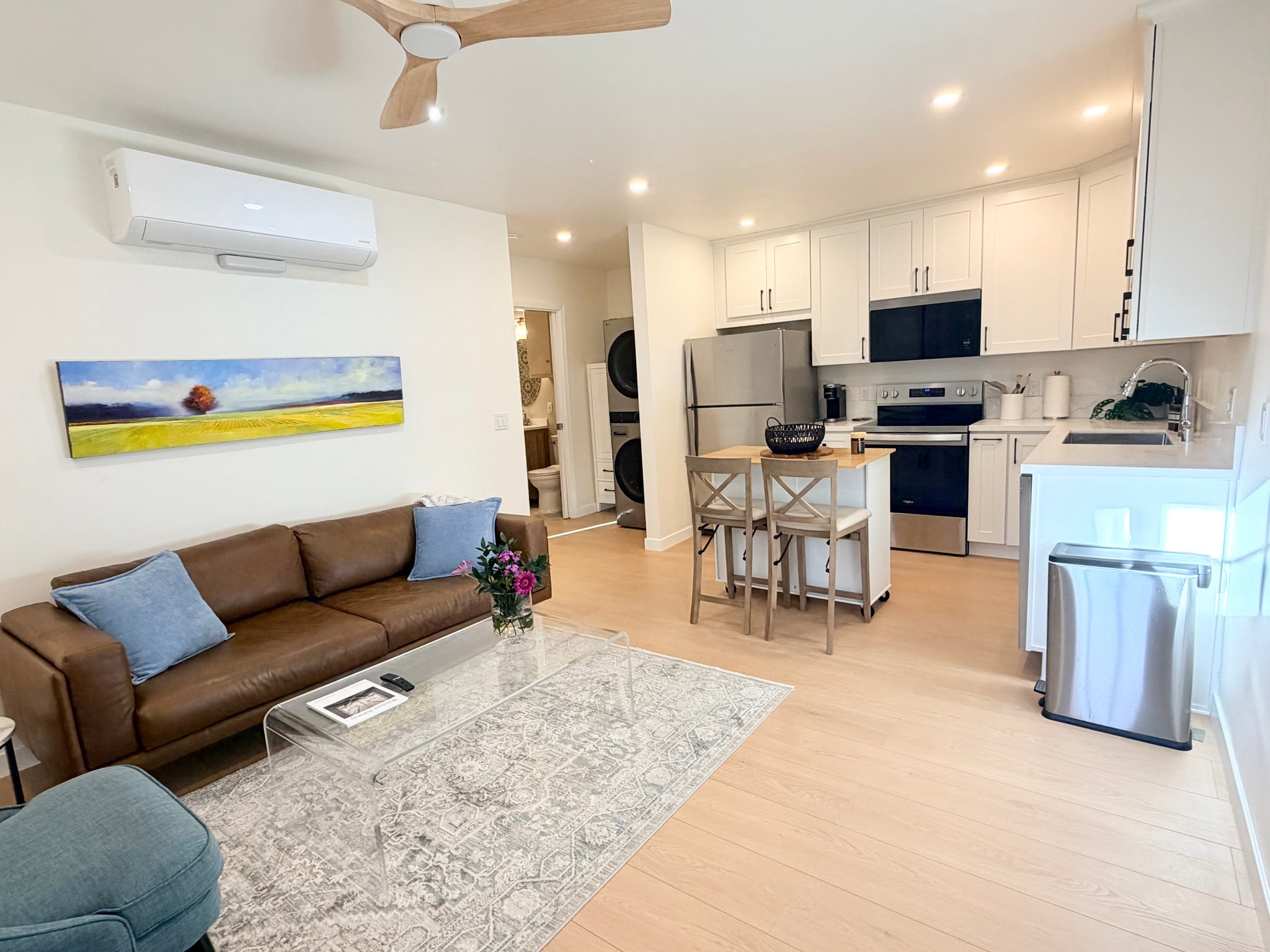 Encino House: 5063 Haskell Avenue