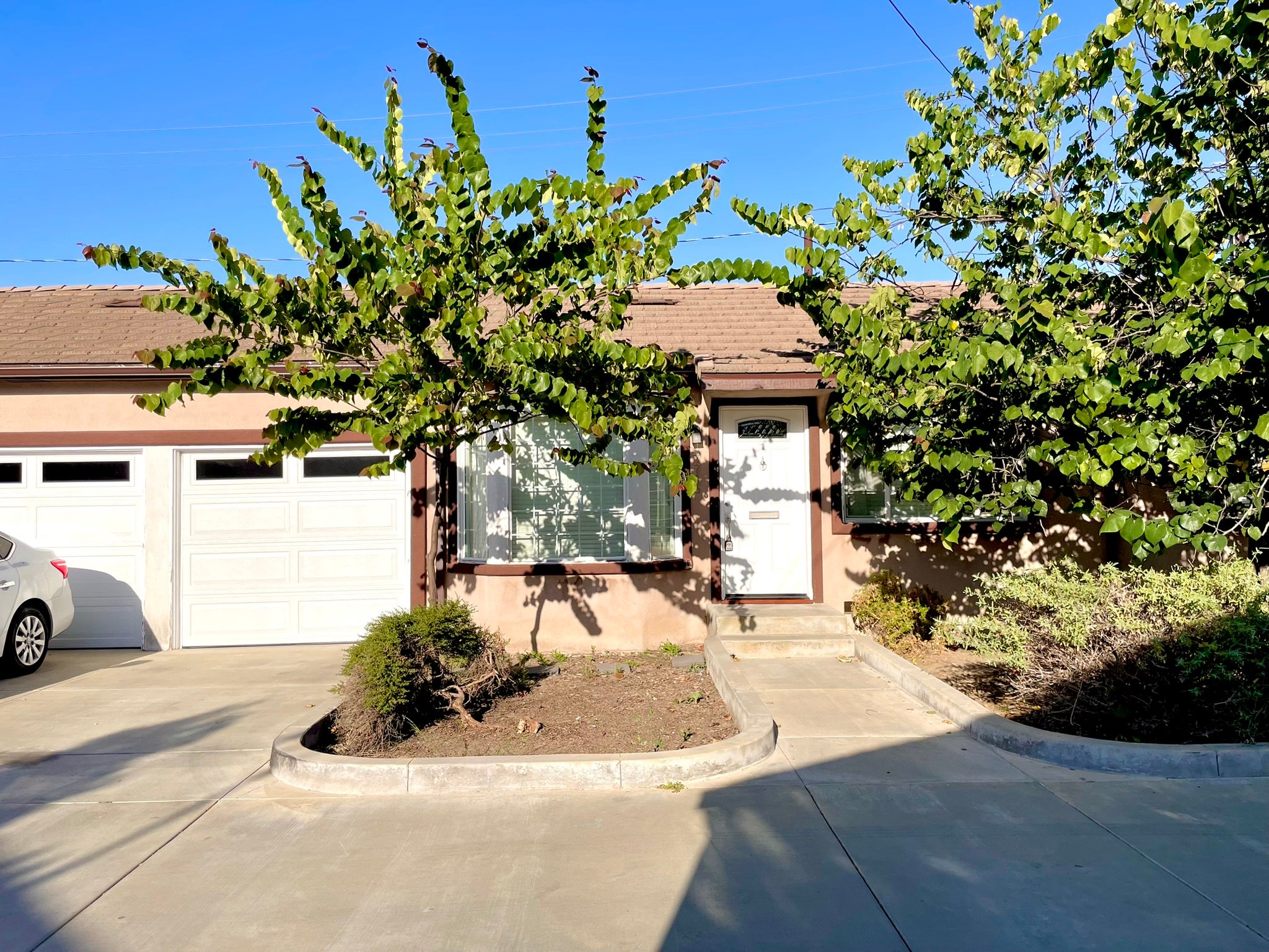 Artesia Apartment: 17716 Jersey Ave