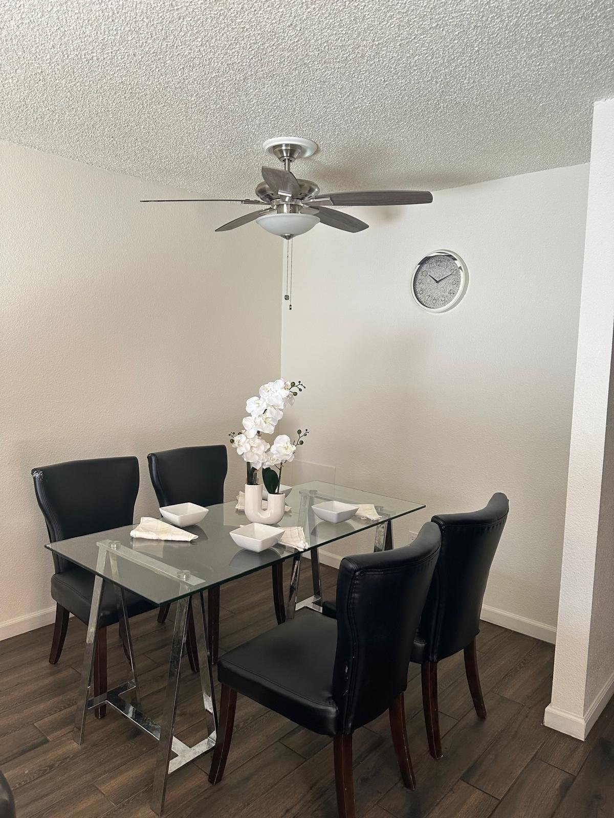 Phoenix Apartment: 4444 N 7th avenue