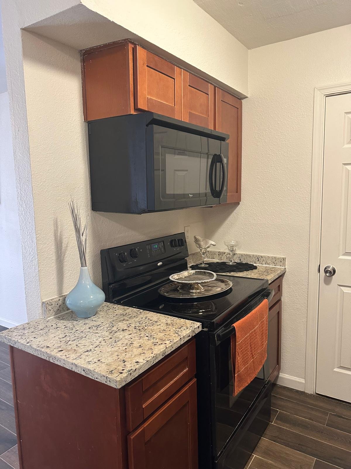 Phoenix Apartment: 4444 N 7th avenue