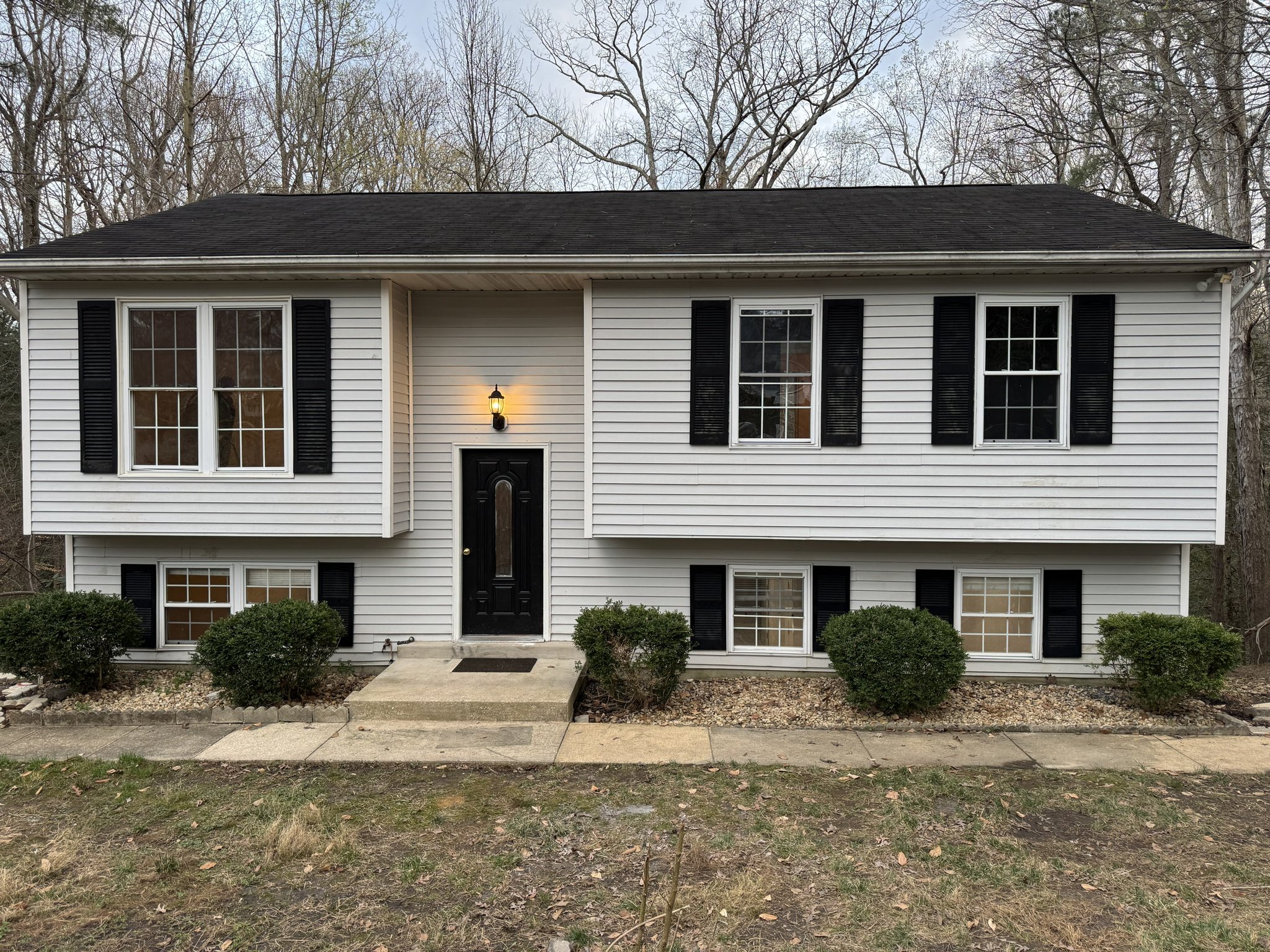 Saint Leonard House: 2036 Yew Ct