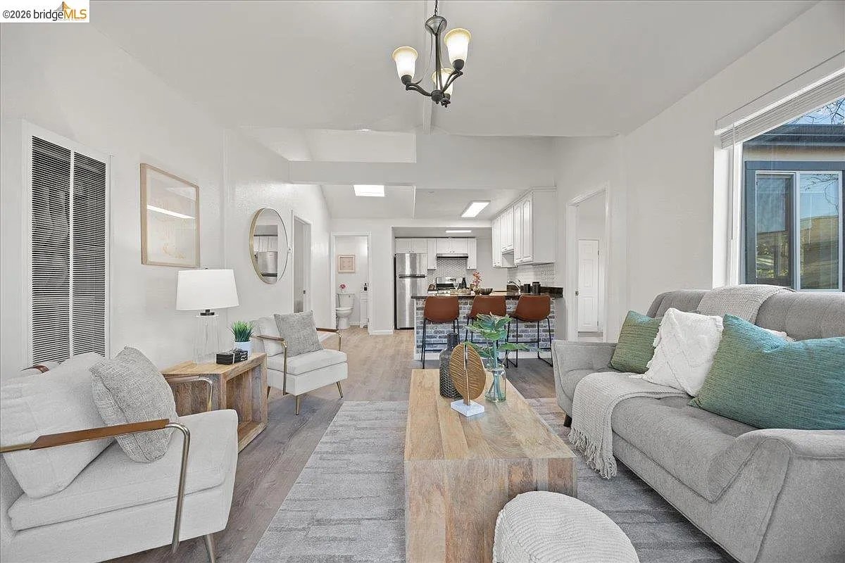 Emeryville Other: 1261 61st St