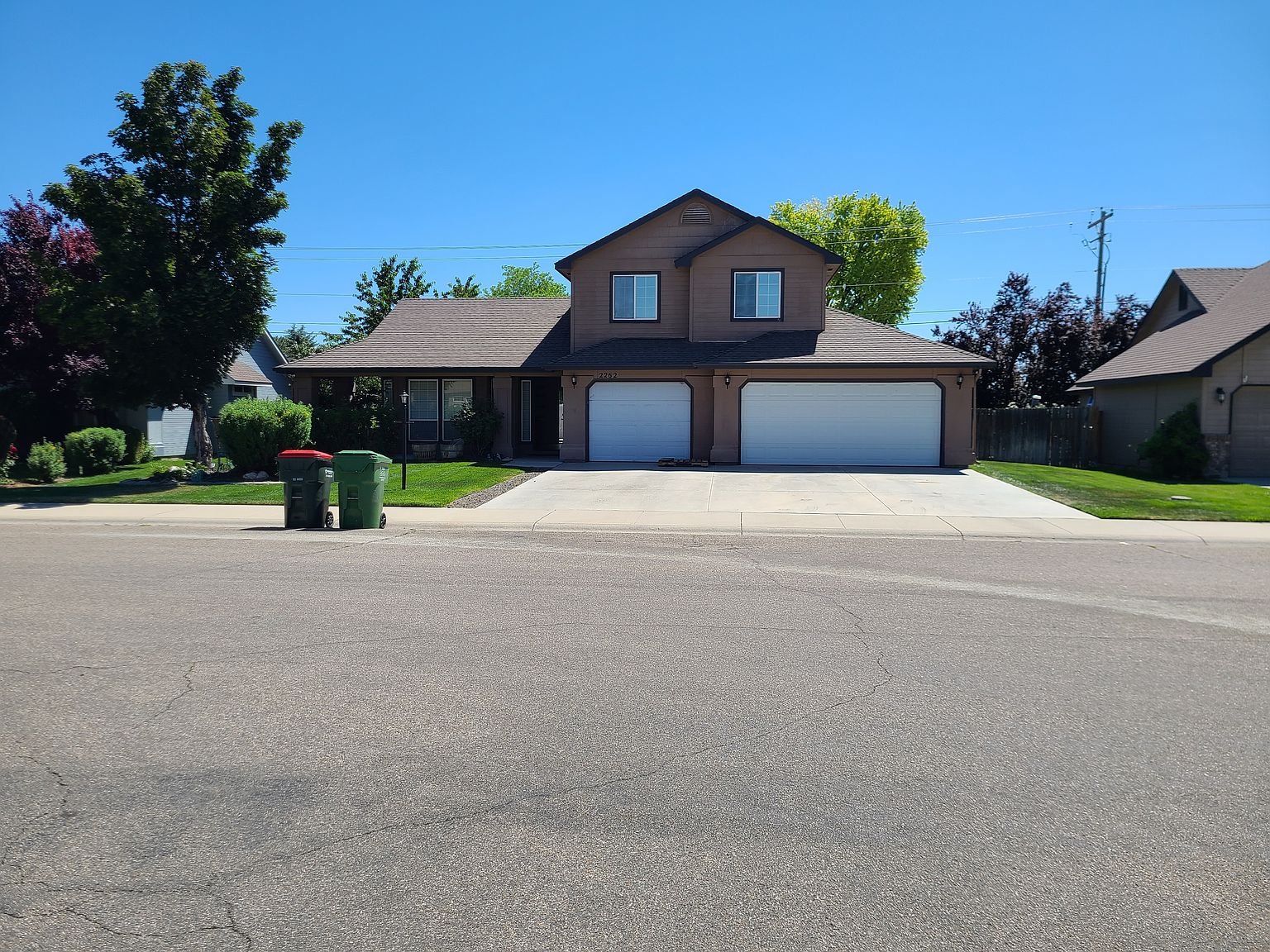 Meridian House: 2262 N Aronmink Way