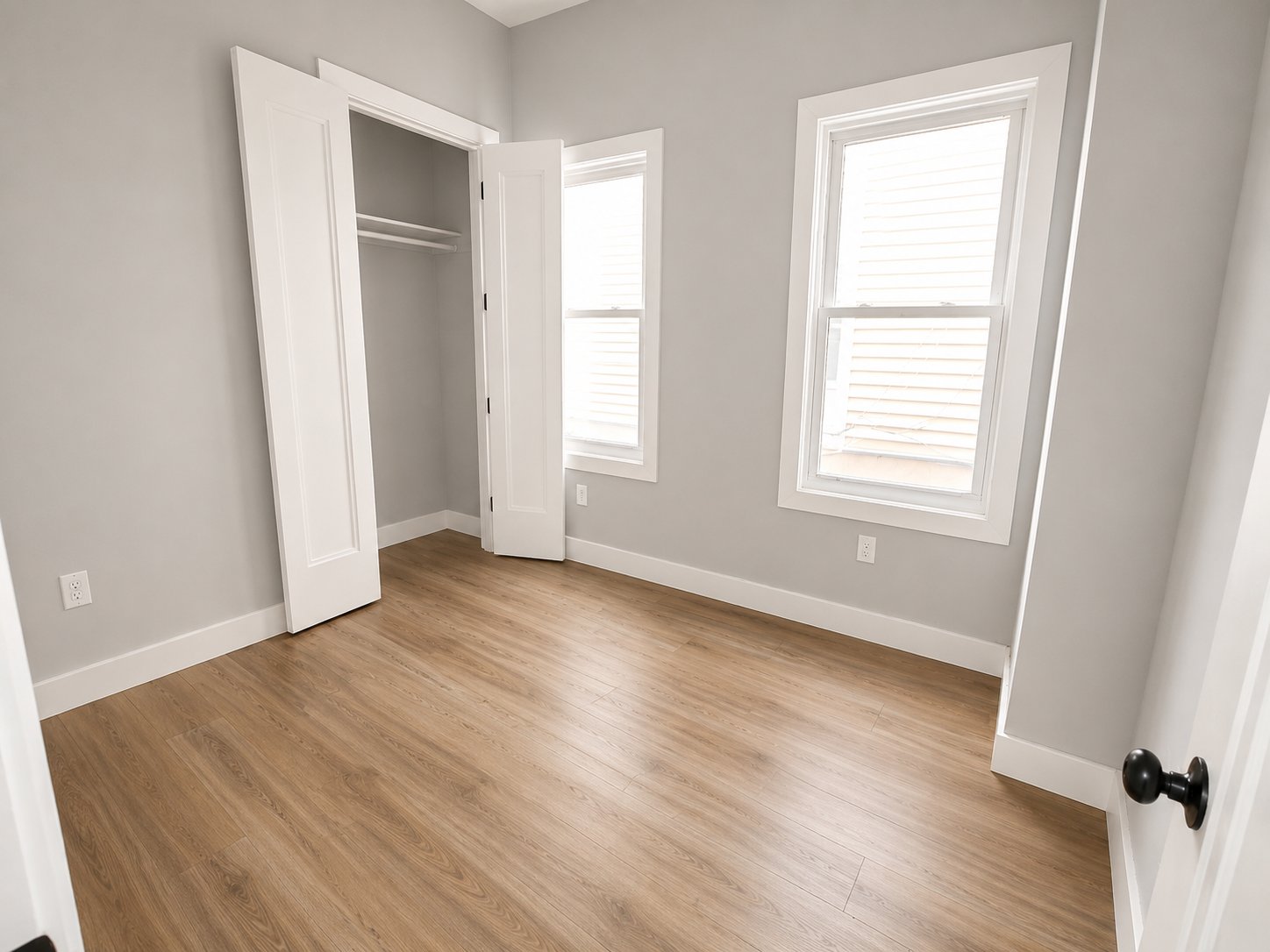 Newark Condo: 467 Ferry St