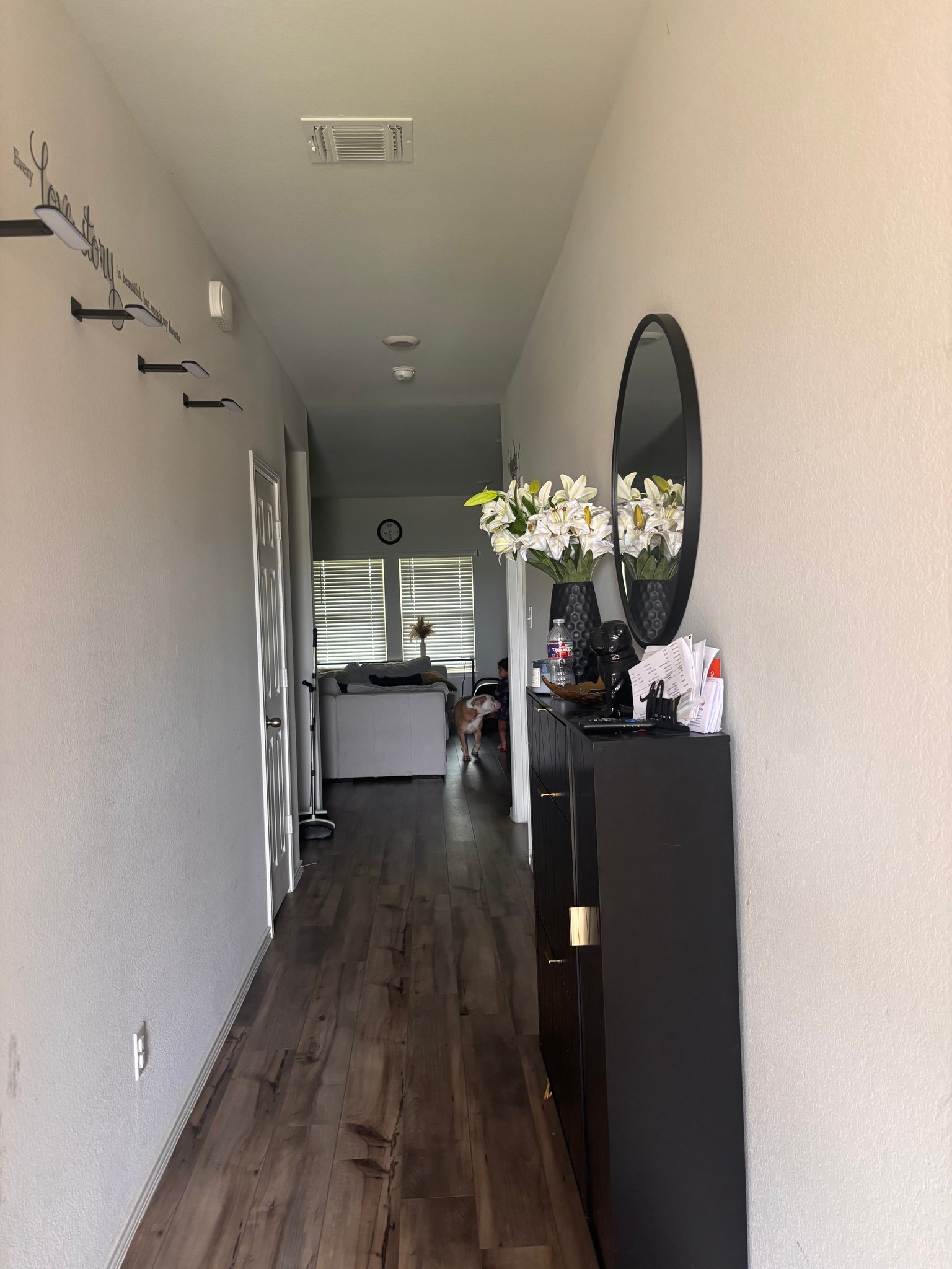 Jarrell House: 642 Wyatt Way