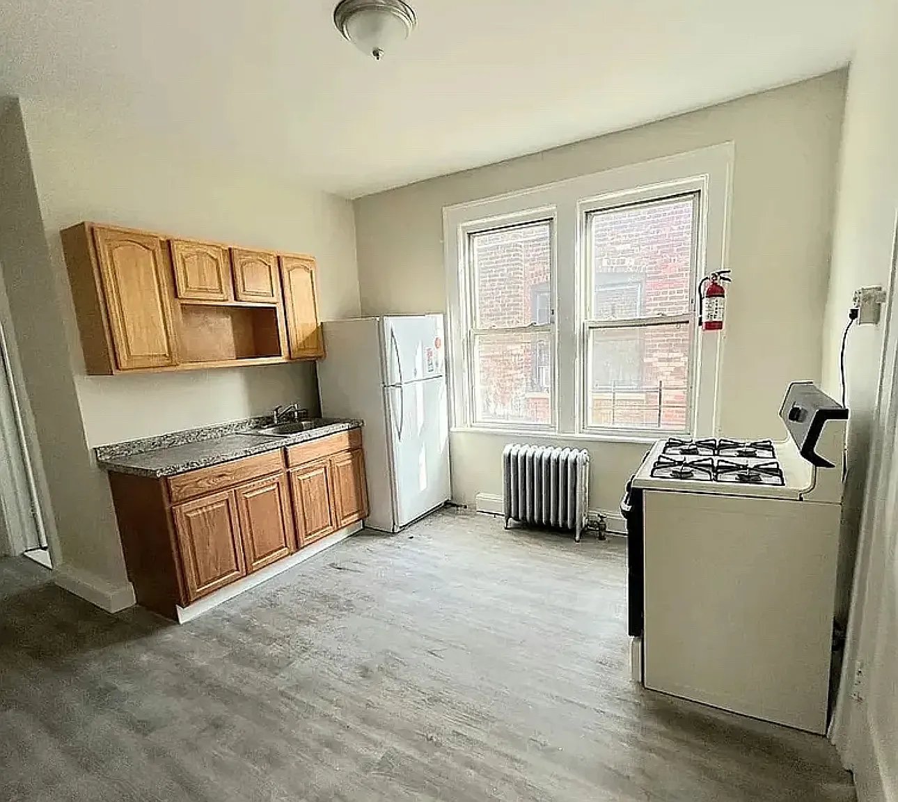 Paterson Apartment: 490 E 23rd St
