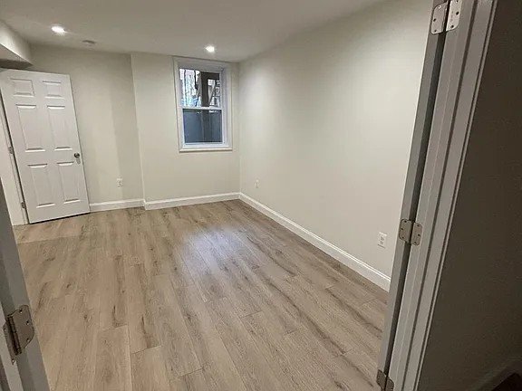 Washington Condo: 325 V street NE