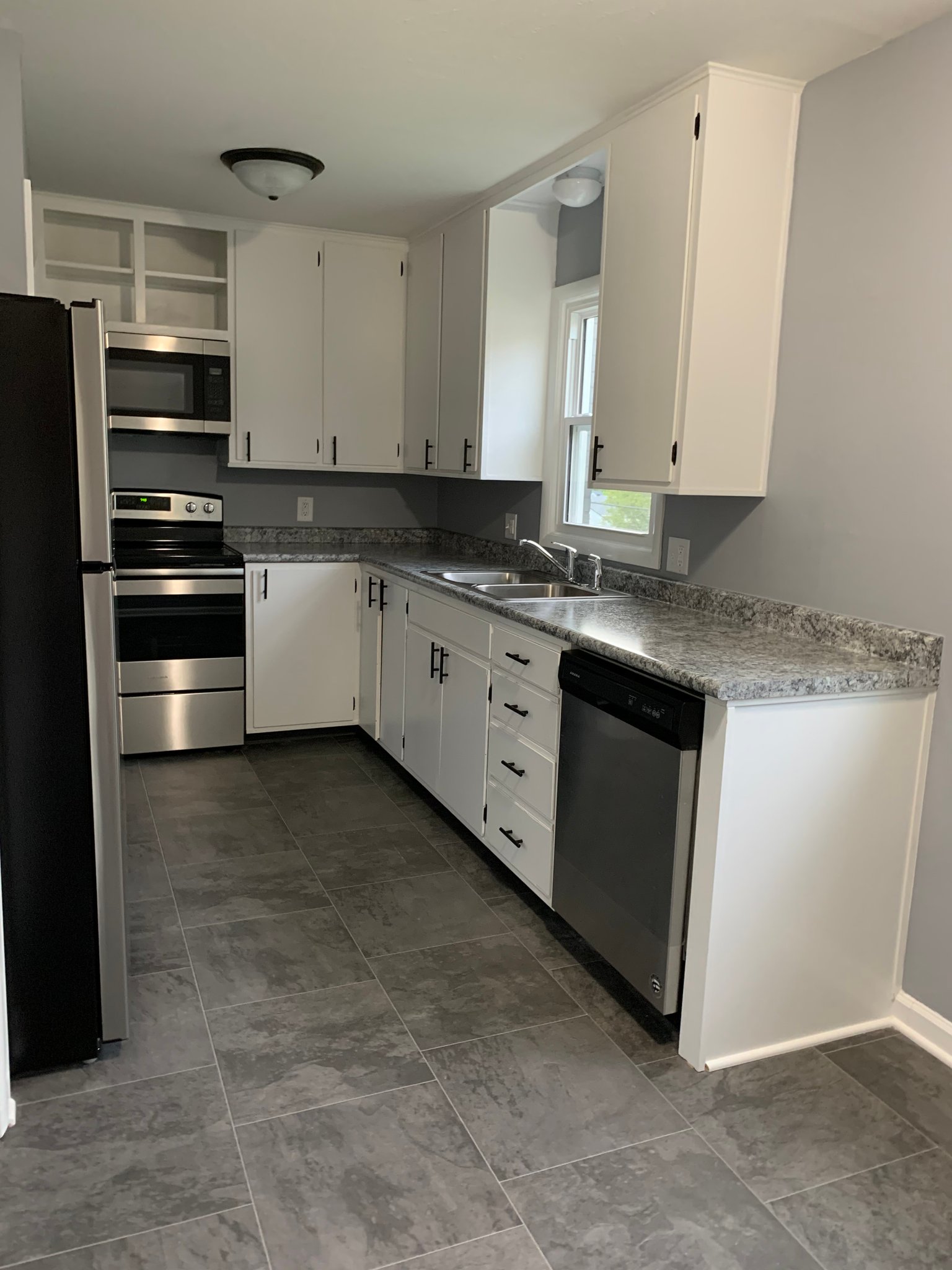 Omaha Apartment: 6020 Birch Street