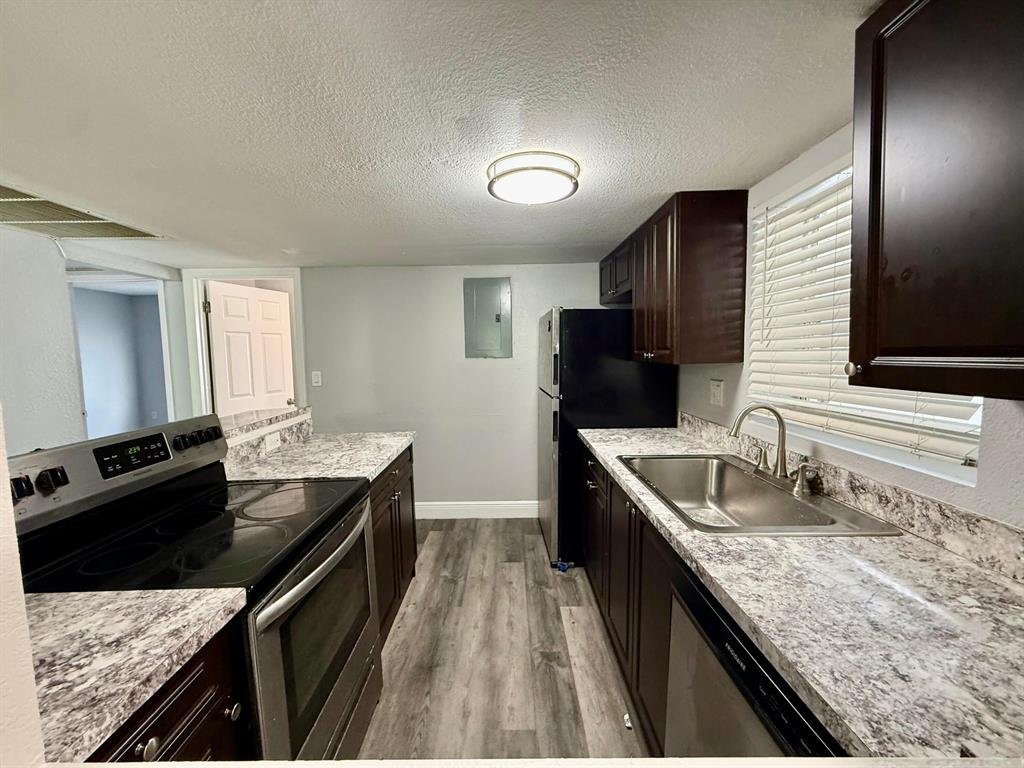 North Lauderdale Condo: 726 sw 81st ave