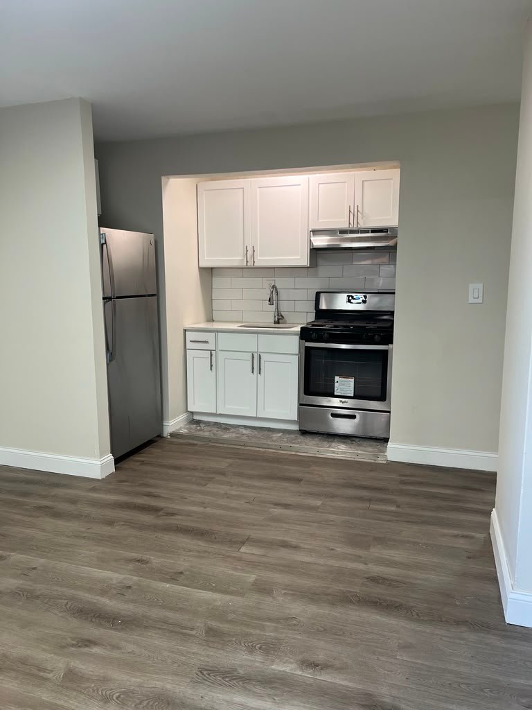 East Orange Apartment: 110 Washington