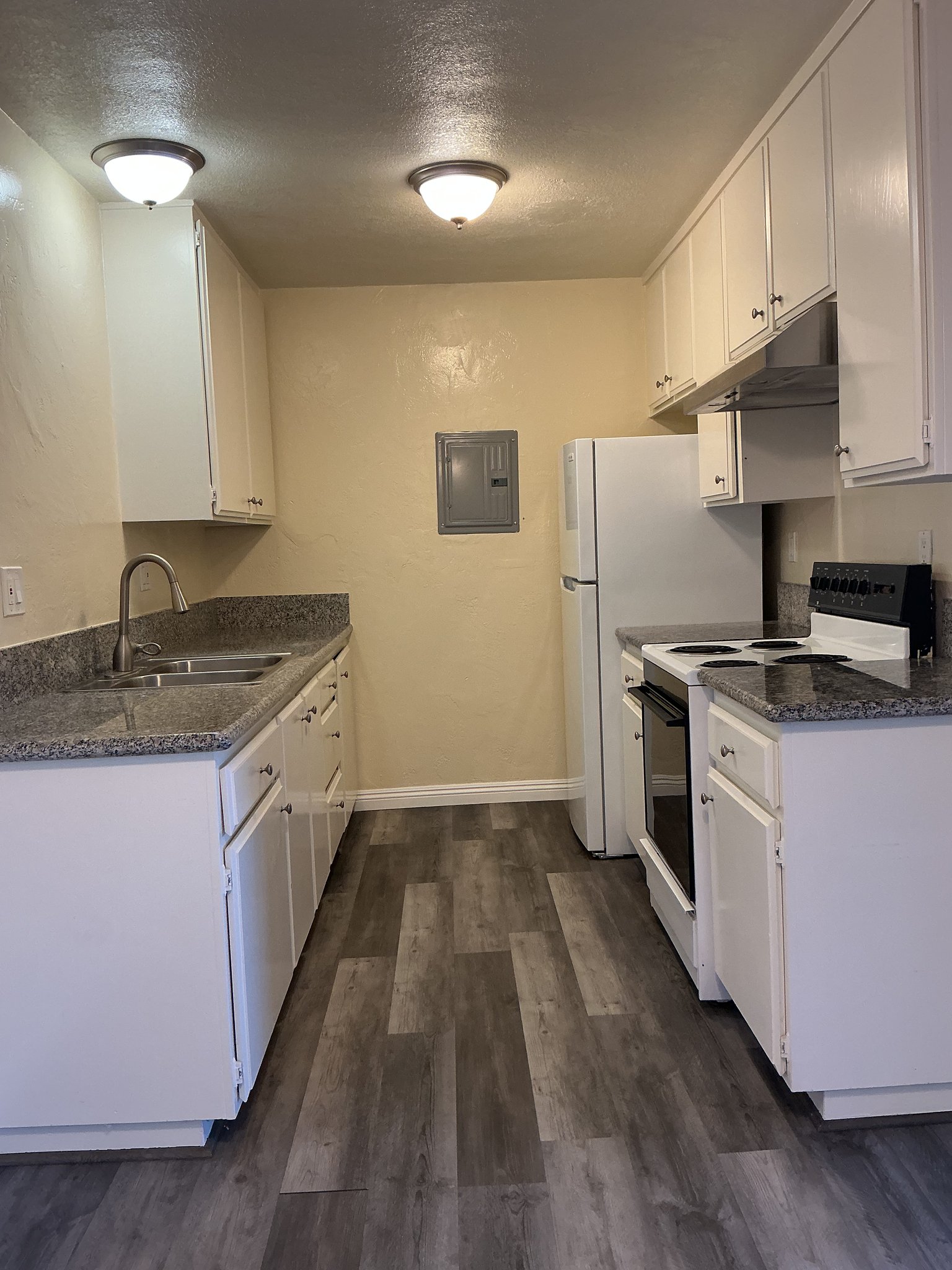 Buena Park Apartment: 6742 Western Ave