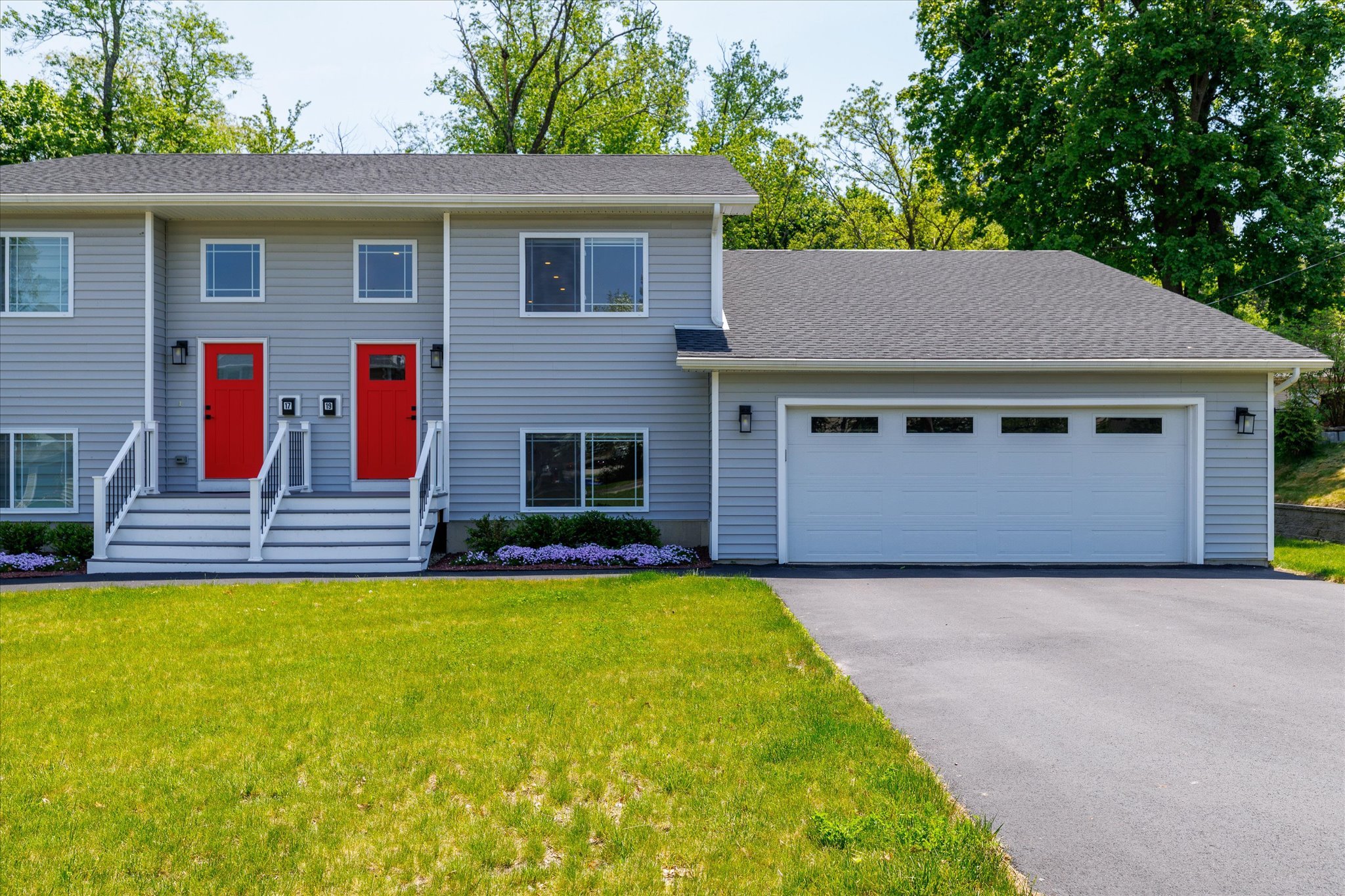 Auburn Townhome: 19 Willis Street
