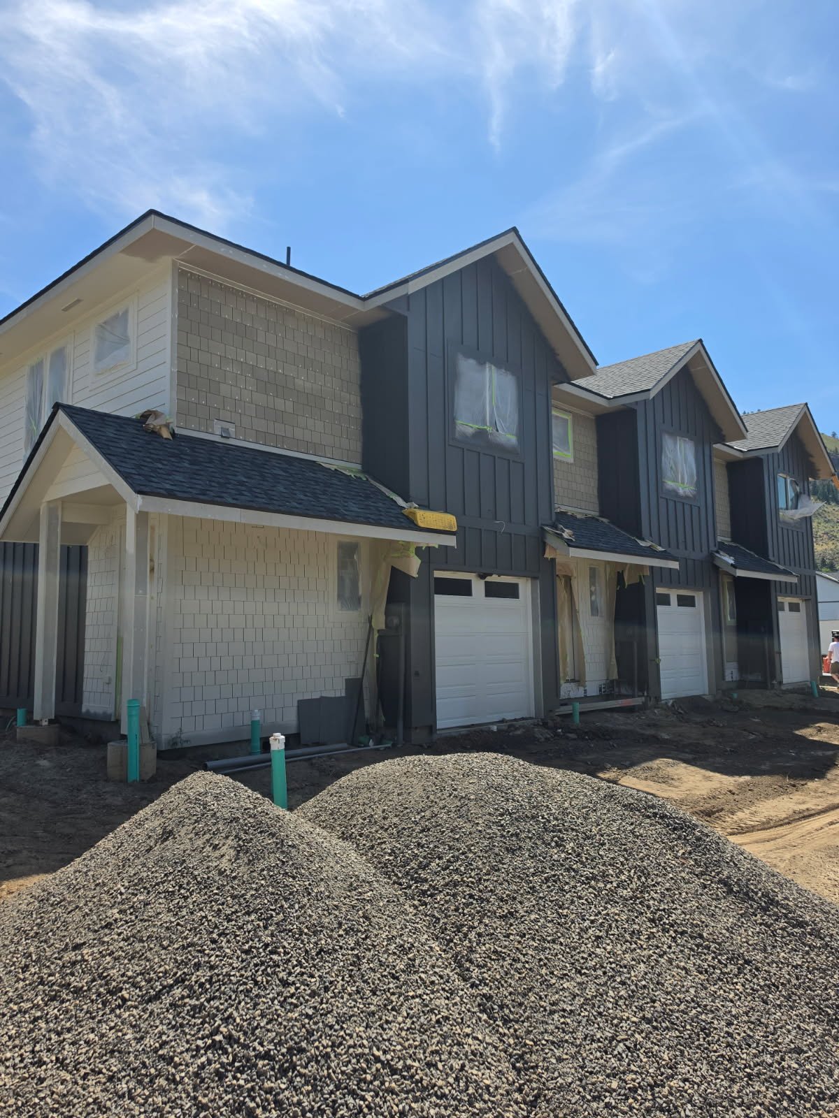 Wenatchee Townhome: 1222 S Miller St