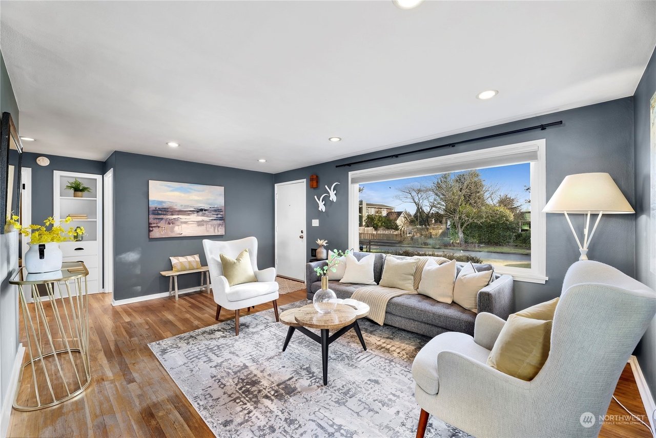 Seattle Single Room: 4027 51st Avenue SW