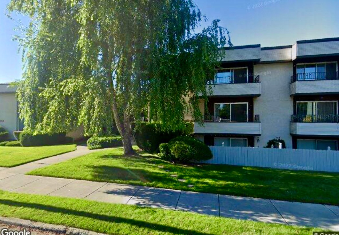 Spokane Apartment: 2715 West Euclid Avenue