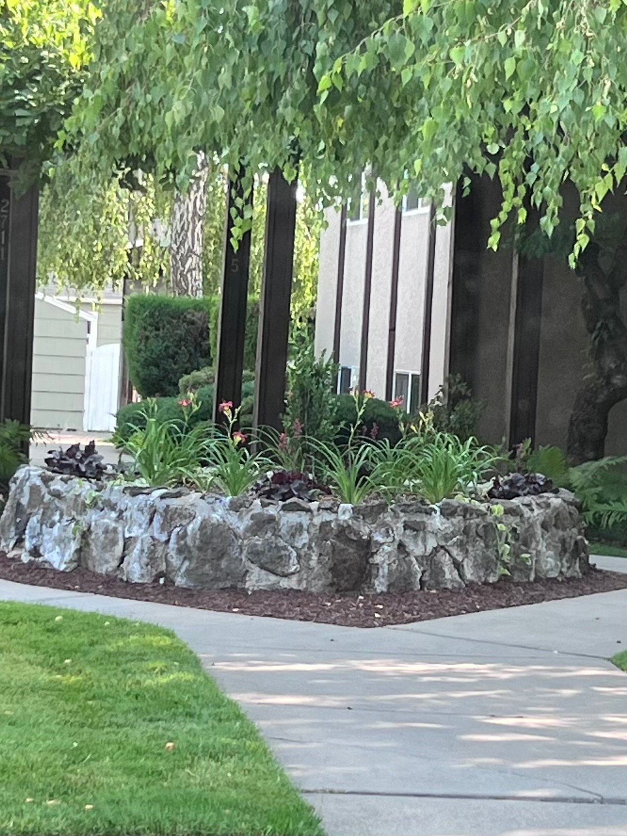 Spokane Apartment: 2715 West Euclid Avenue