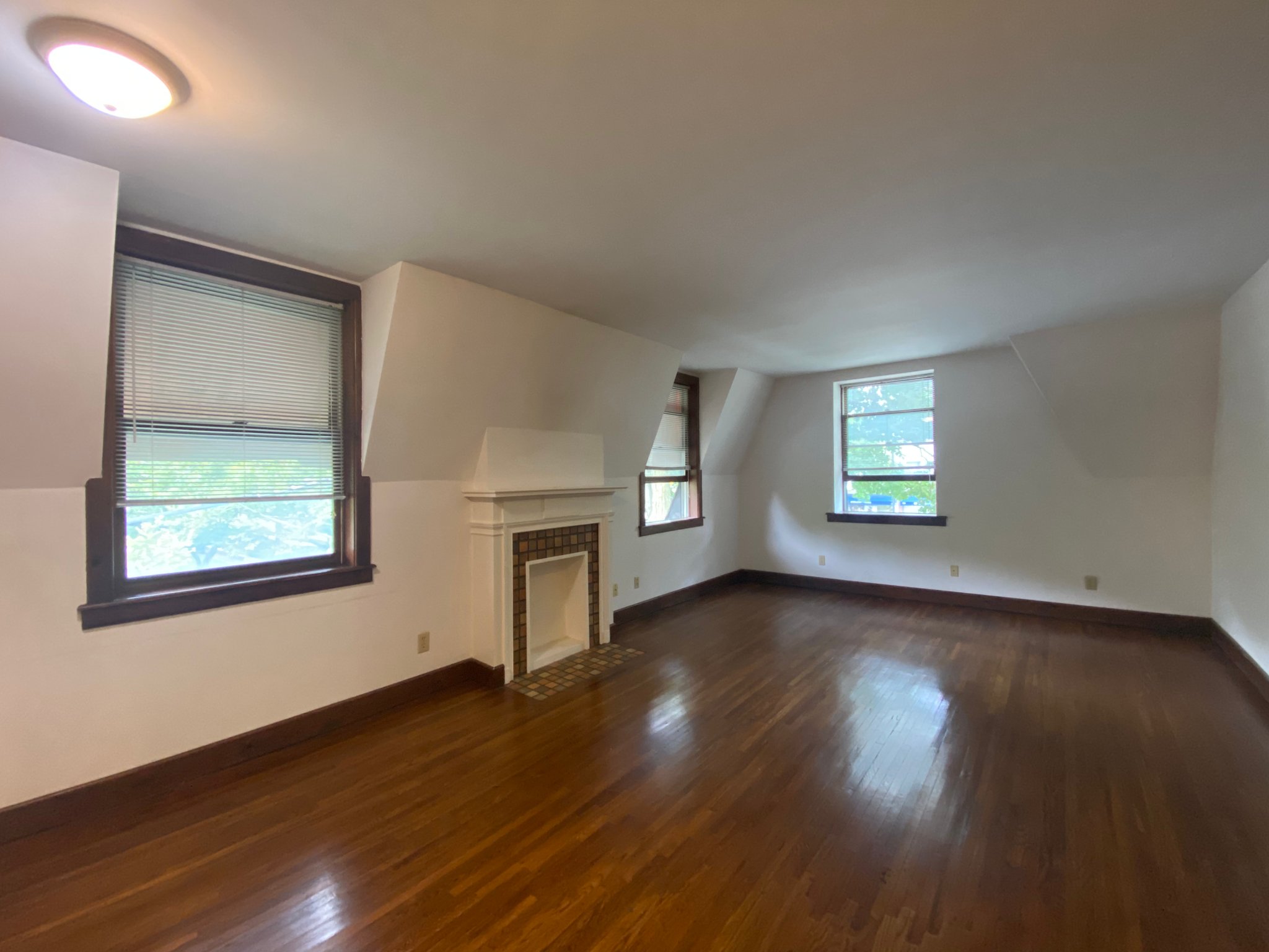 Bexley Apartment: 600 Pleasant Ridge Ave