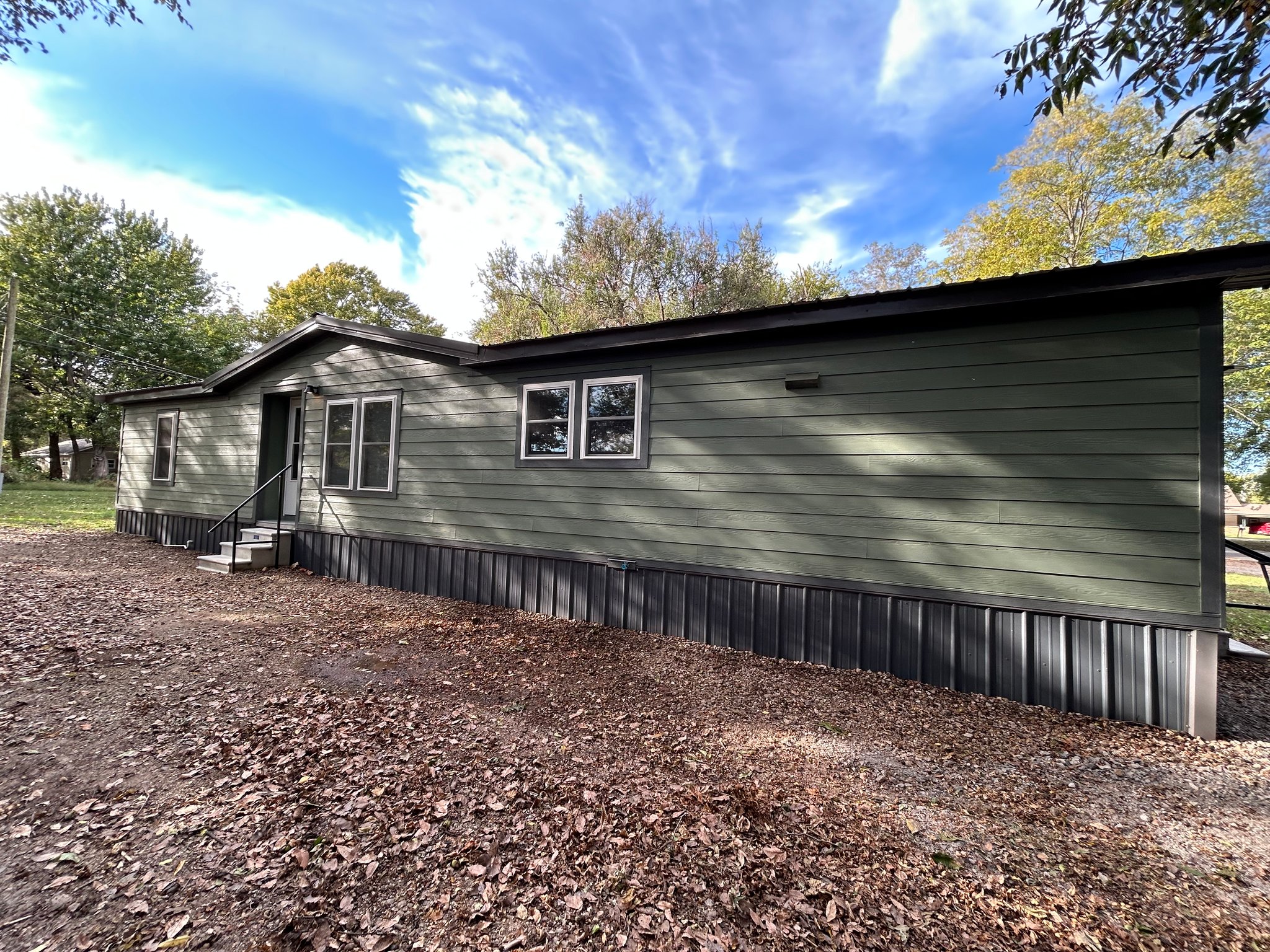 Westville House: 1158 S Collyge Ave