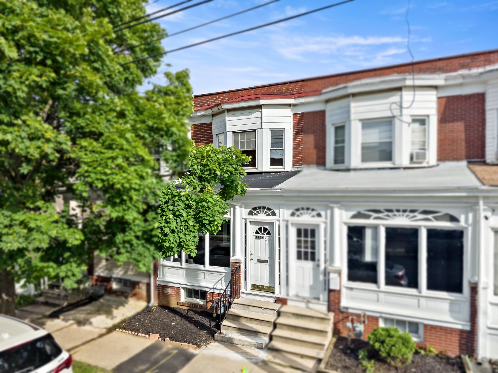 Allentown House: 1234 1/2 W Tilghman St