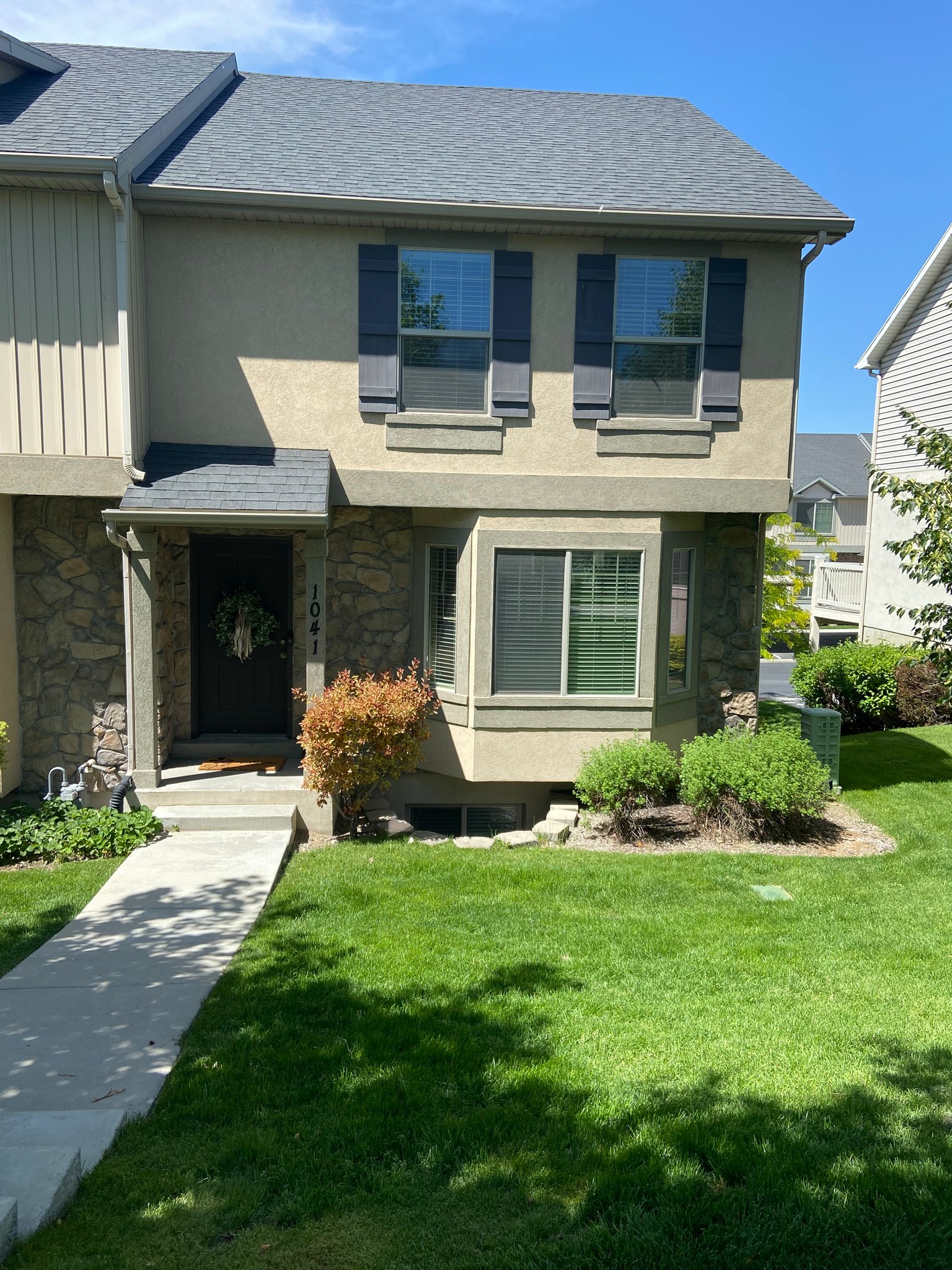 Provo Townhome: 1041 Independence Ave
