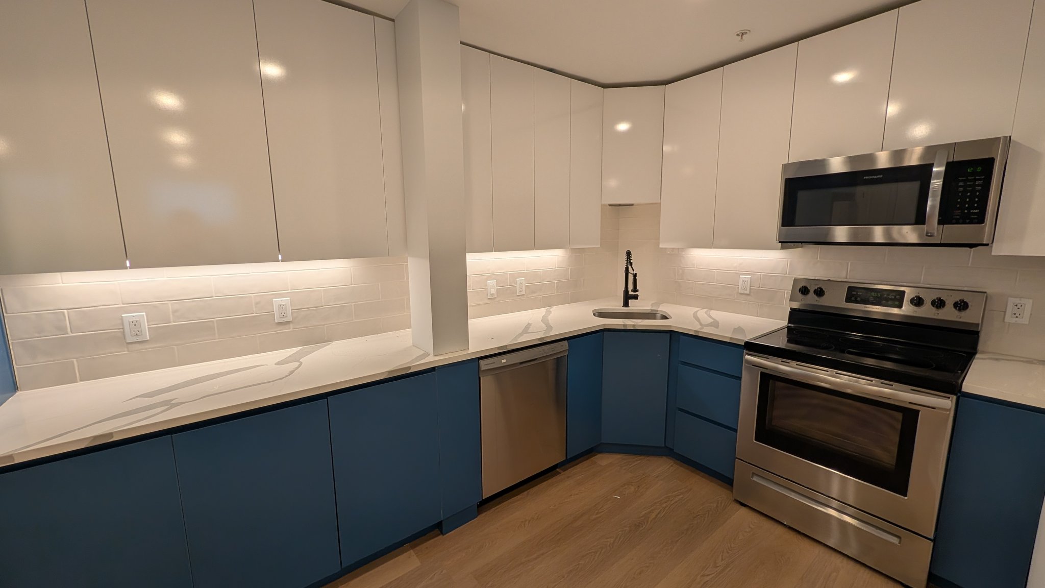 Bloomfield Condo: 55 Tunxis Ave