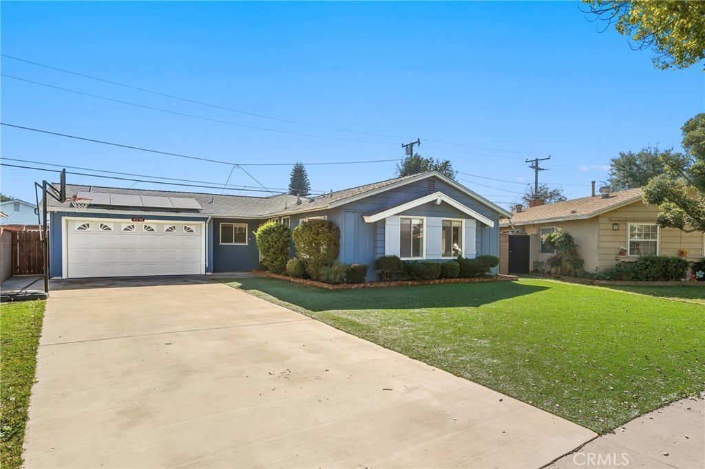 Buena Park House: 8291 San Helice Dr.