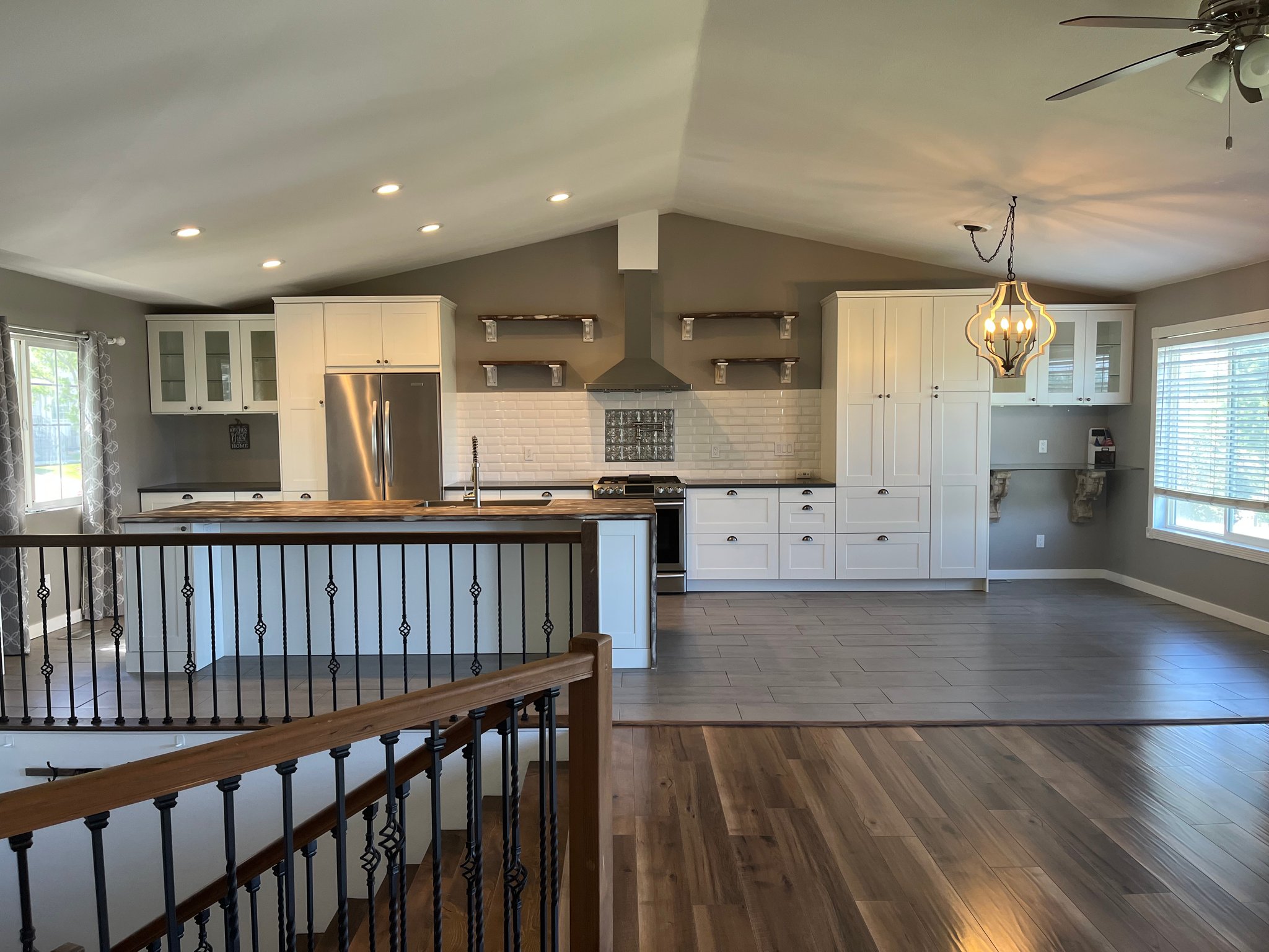 Draper House: 14848 S Coalville Way