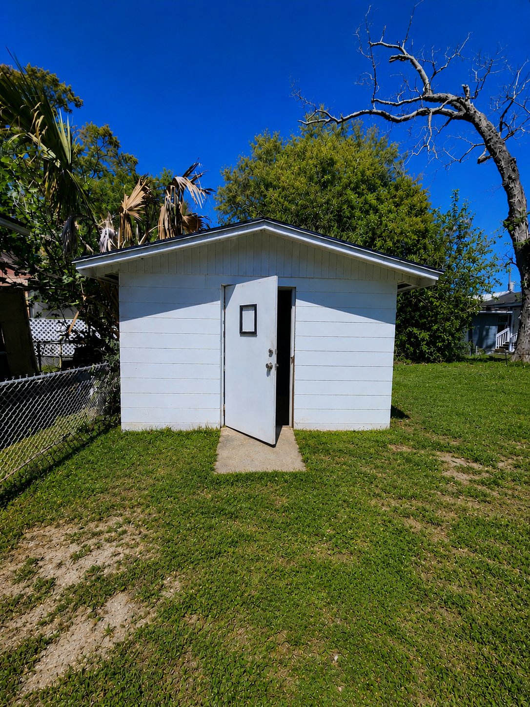 Jacksonville House: 1963 College Cir S