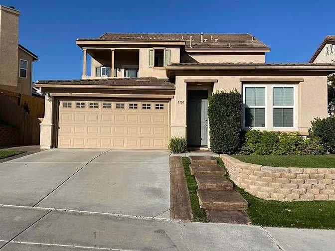 San Diego Single Room: 5368 Topsail Dr