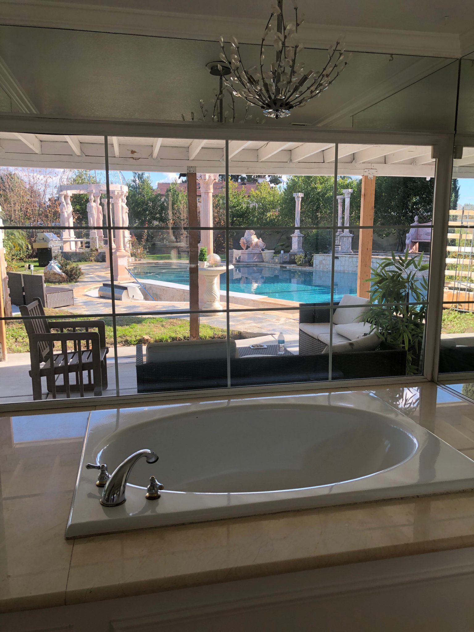 Corona House: 1999 Bedford Canyon