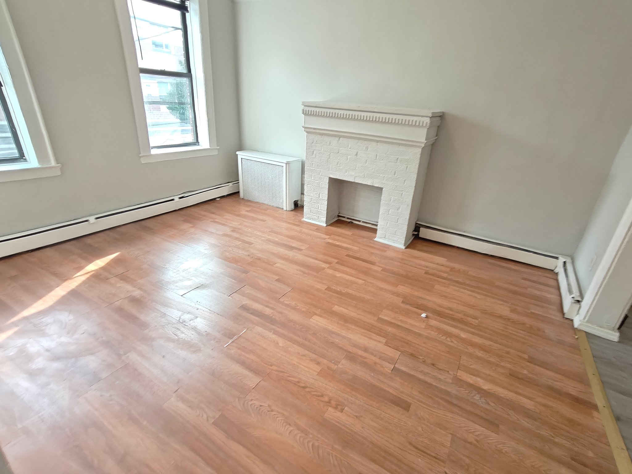 Newark Condo: 115 Grafton Ave