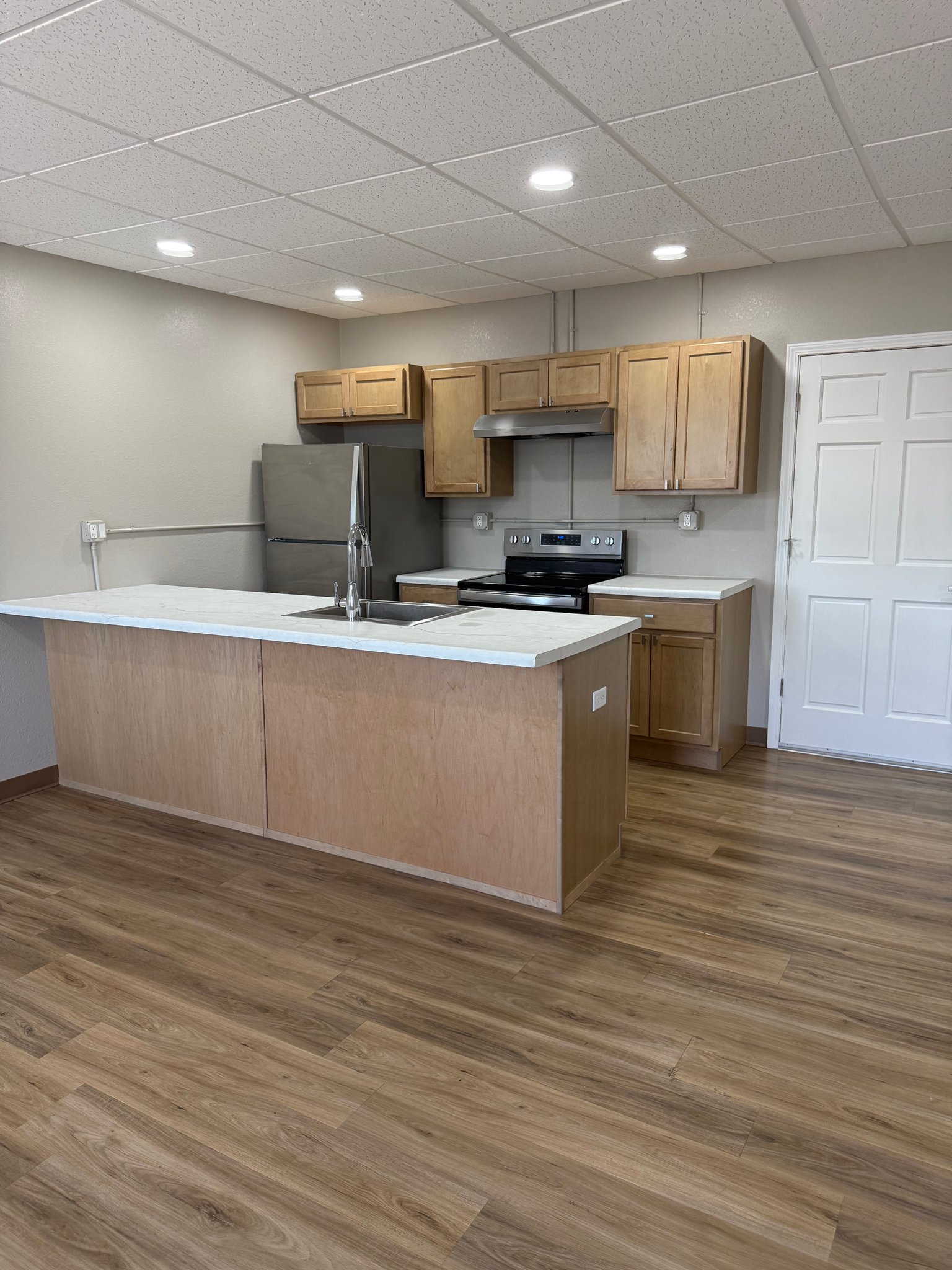 Albia Apartment: 9 2nd Ave E